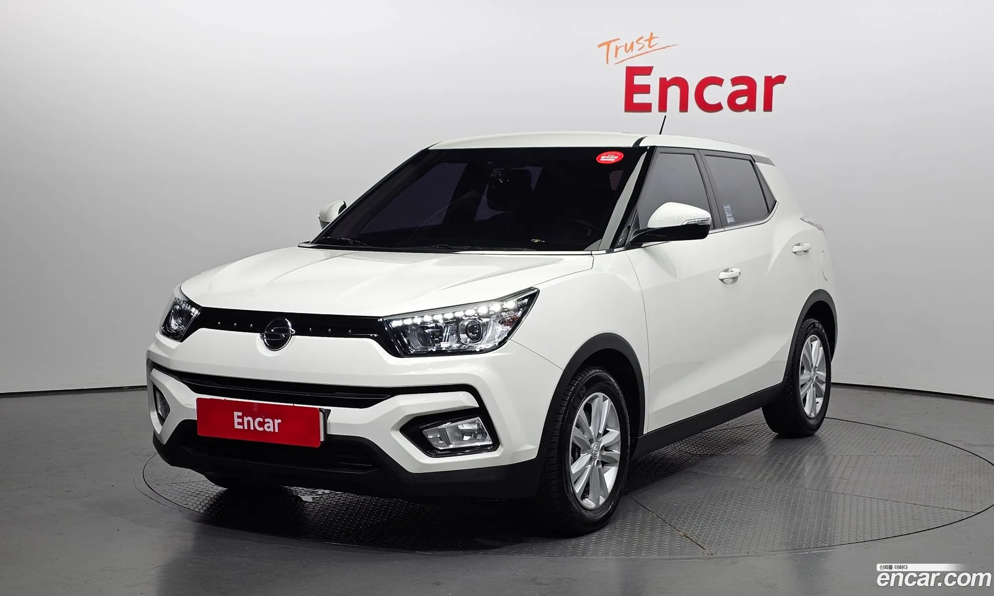 Ssangyong Tivoli Tivoli Vx 2Wd 2018 - фотография 17459760
