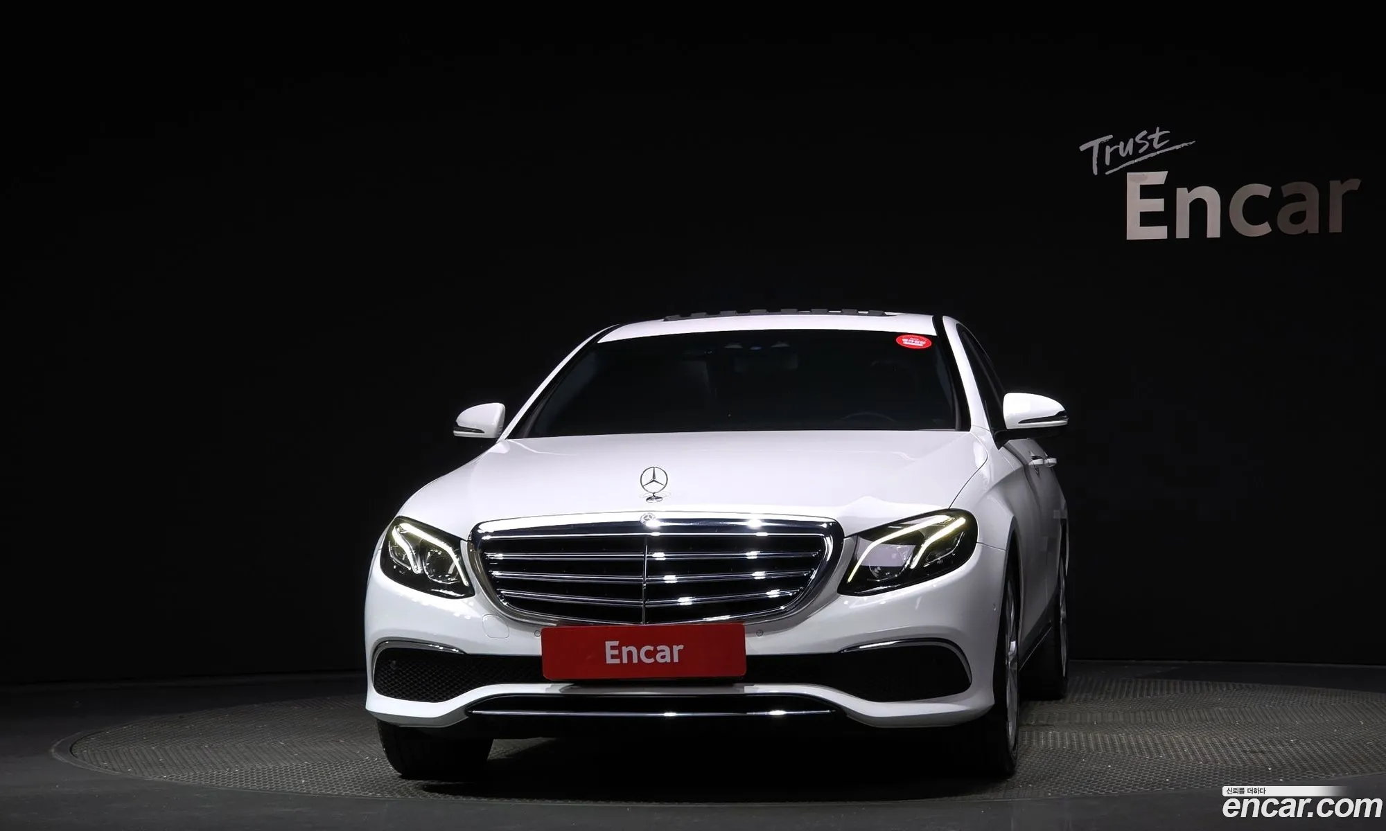 Benz E-Class W213 E220D 4Matic Exclusive - фотография 17071851