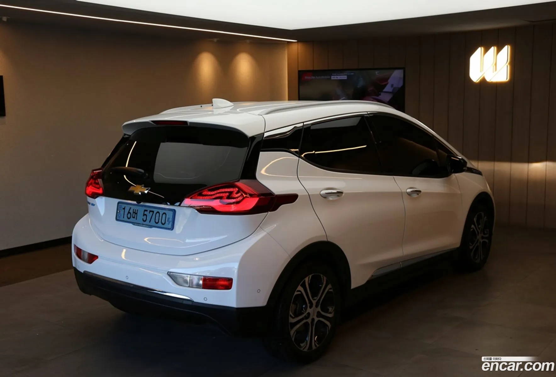 Chevrolet Bolt Euv Ev Premier 2018 - фотография 7151727