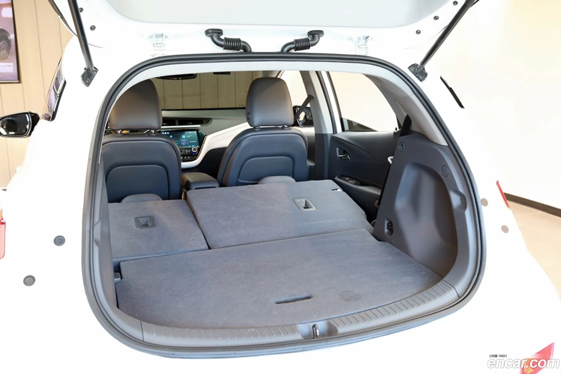 Chevrolet Bolt Euv Ev Premier 2018 - фотография 7151729