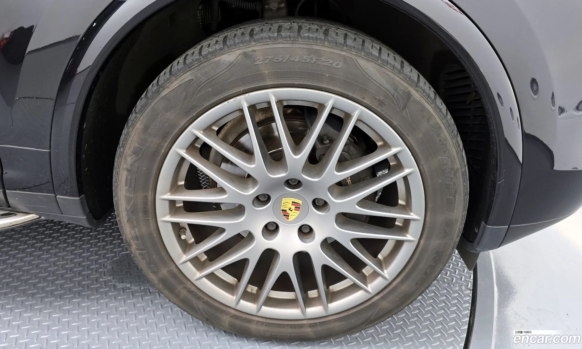 Porsche New Cayenne 30 Diesel Platinum Edition 958 - фотография 3745738
