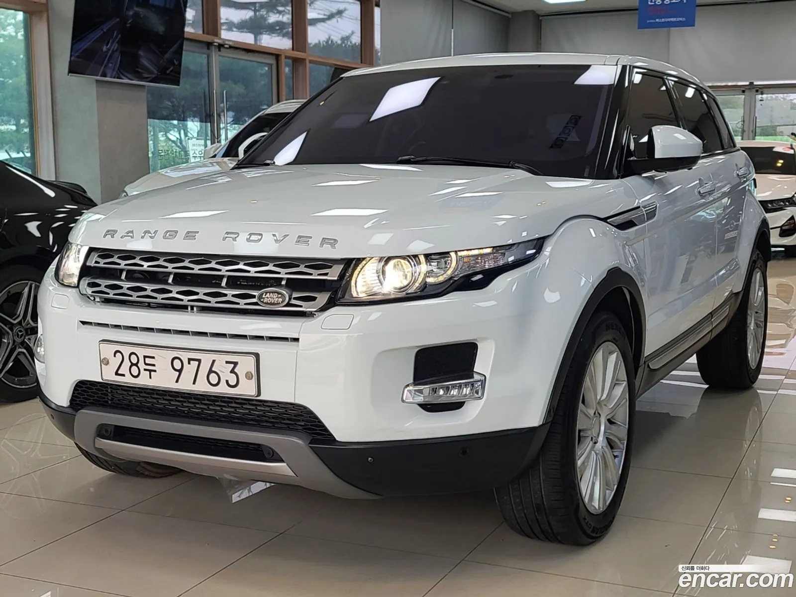 Land Rover Range Rover Evoque 22 Sd4 Prestige - фотография 7287026