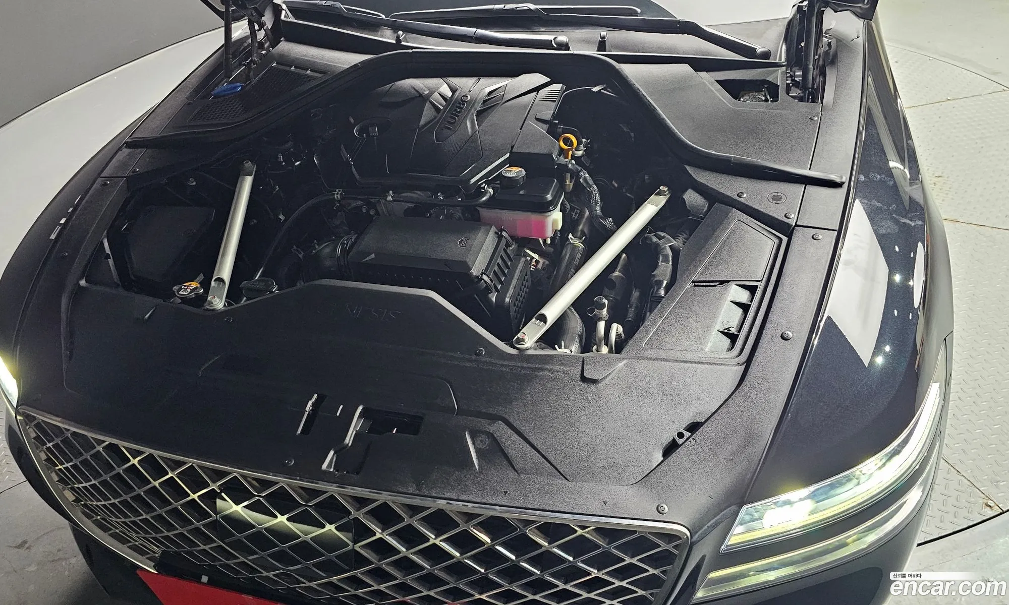 Genesis G80 Gasoline 25 Turbo Awd 2023 - фотография 1711091