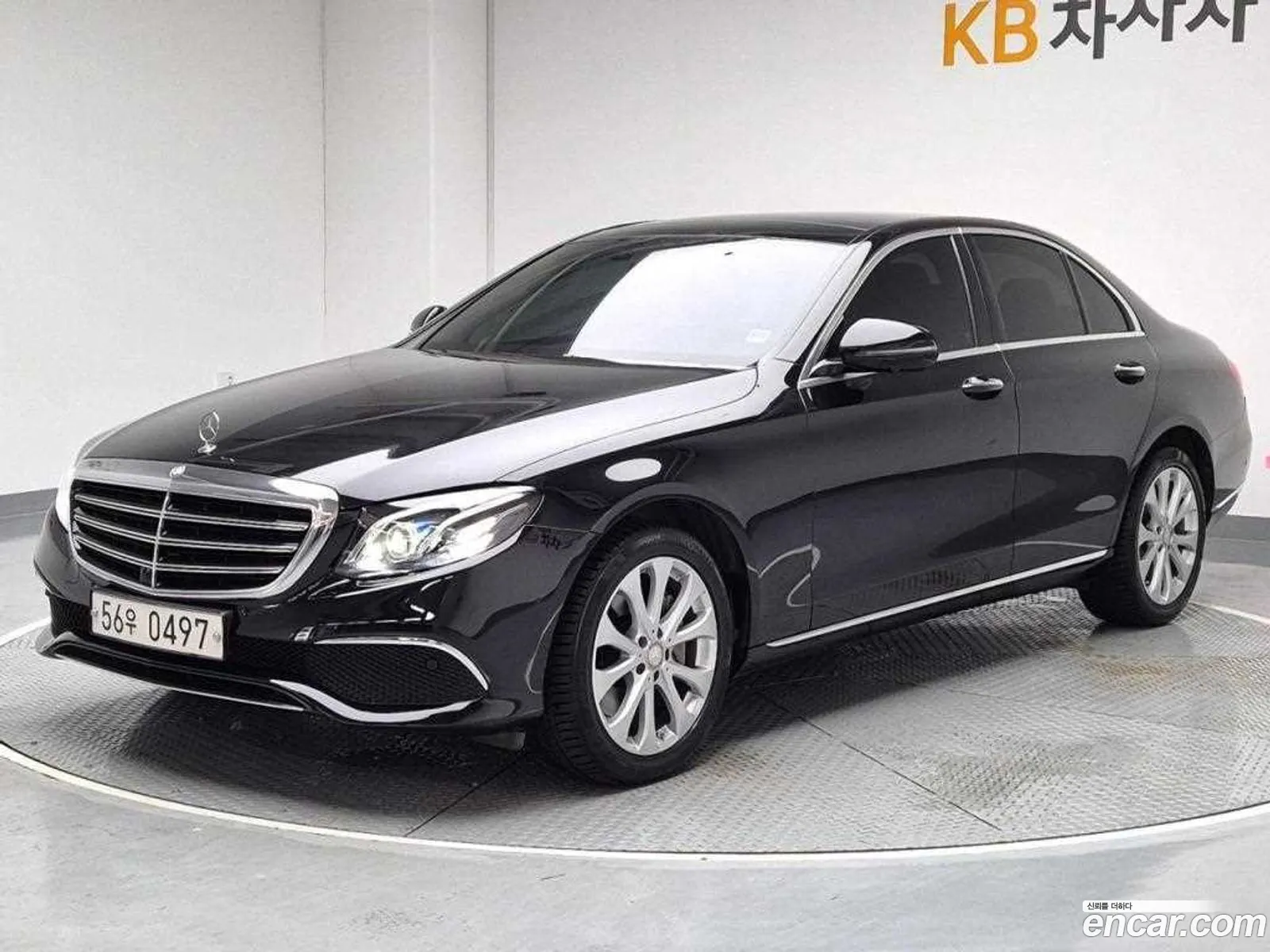 Mercedes-Benz E-Klasse E300 Exclusive 2017 - фотография 17137840