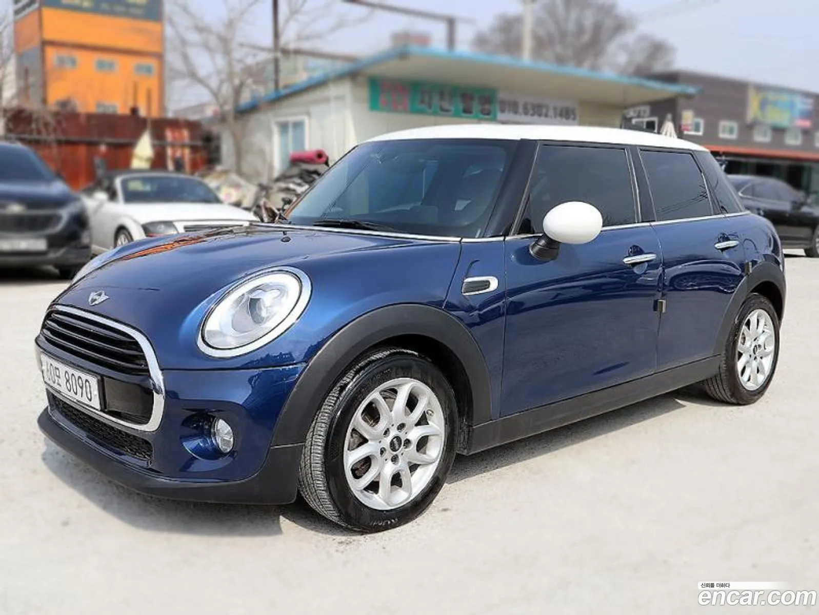 Mini Cooper Basic 3Rd Generation - фотография 1037392