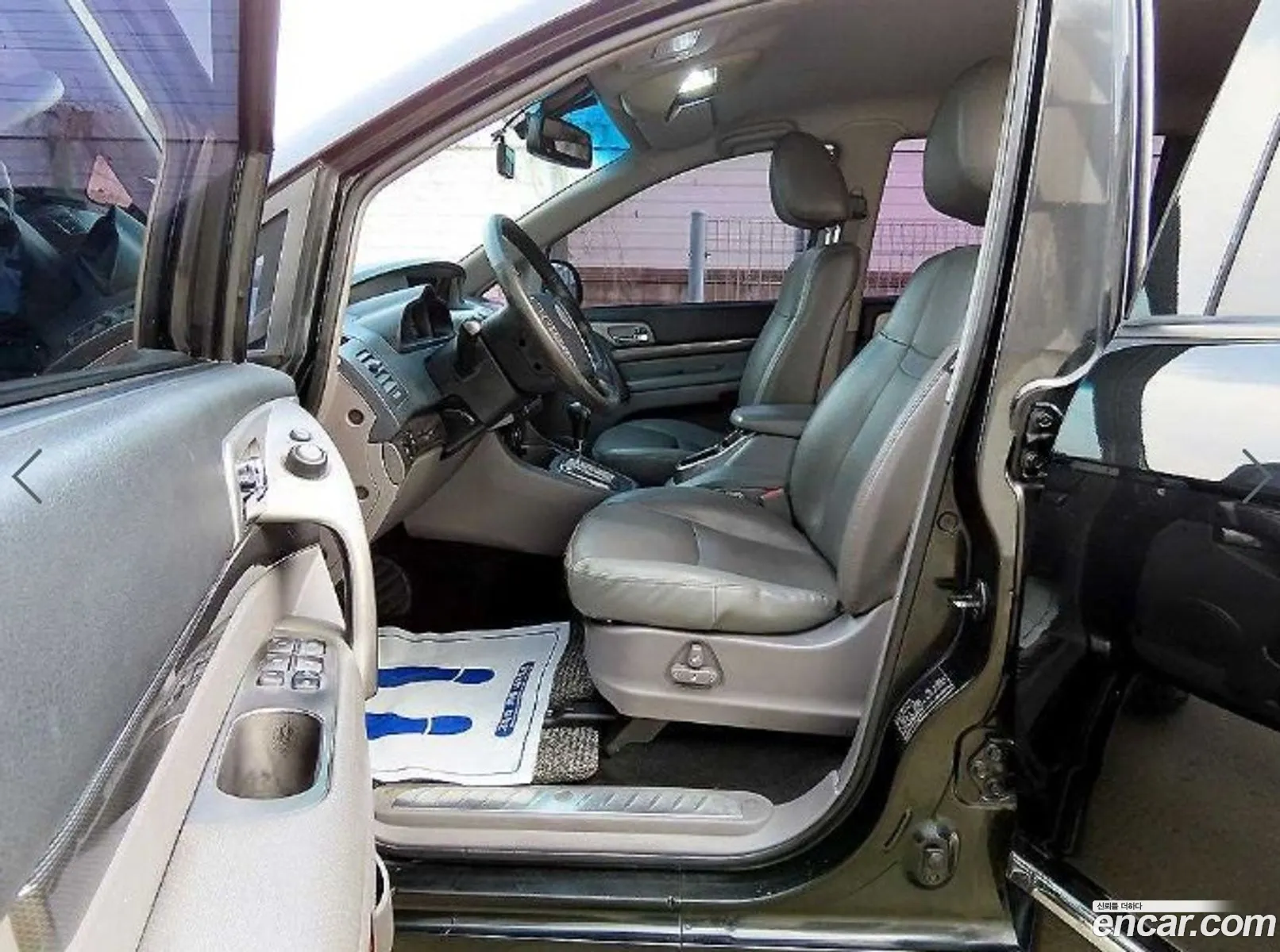 Ssangyong Korando Iii 4Wd Gt 9-Seater 2015 - фотография 17459752