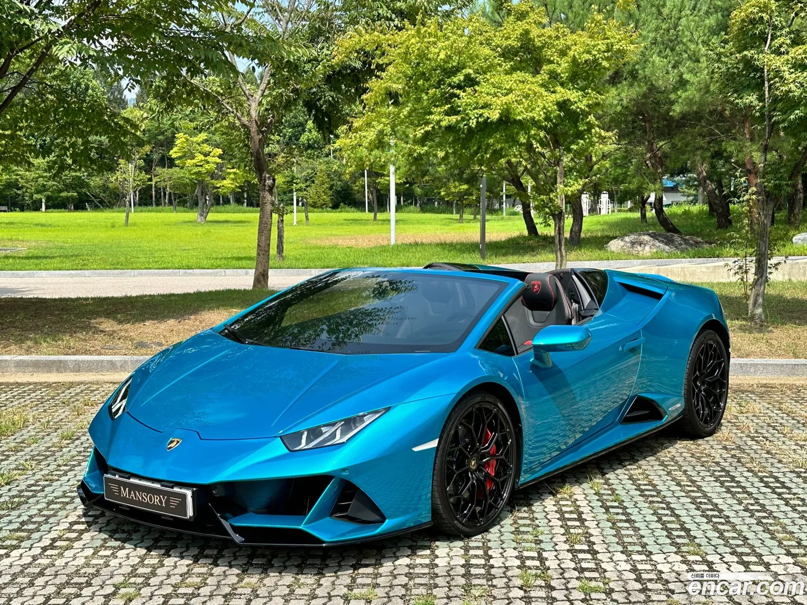 Lamborghini Huracán Lp640-4 Evo Spider 2023 - фотография 3749433