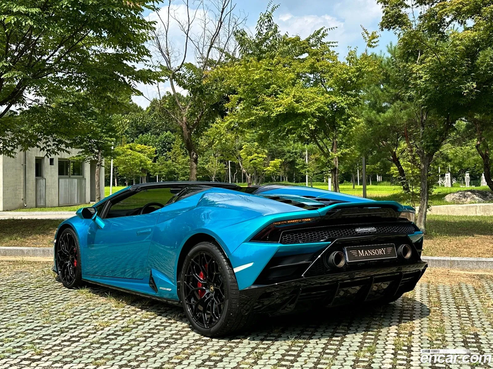 Lamborghini Huracán Lp640-4 Evo Spider 2023 - фотография 3749434