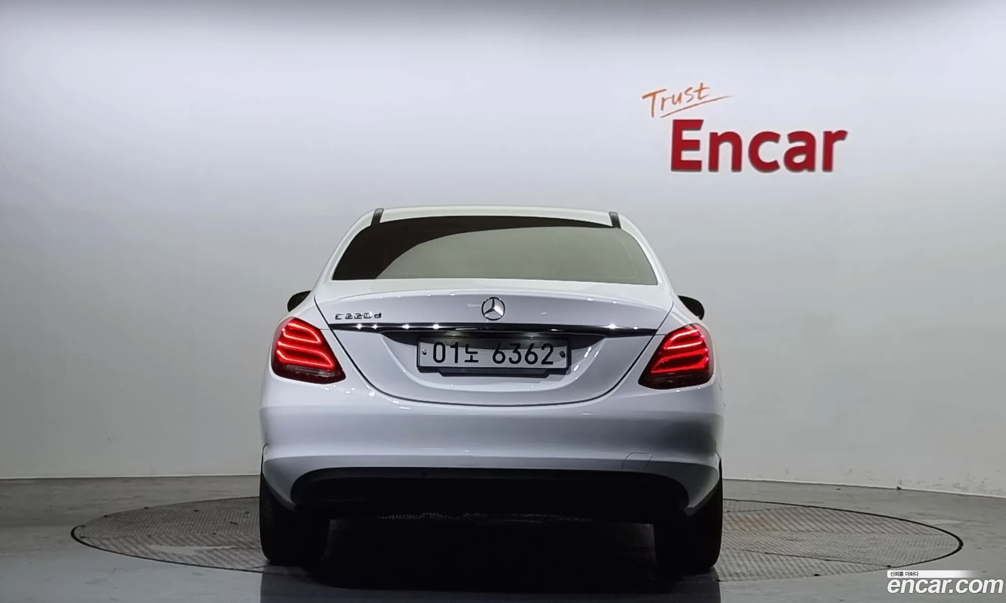 Mercedes-Benz C-Klasse Iv W205 C200 D 2016 - фотография 17092107