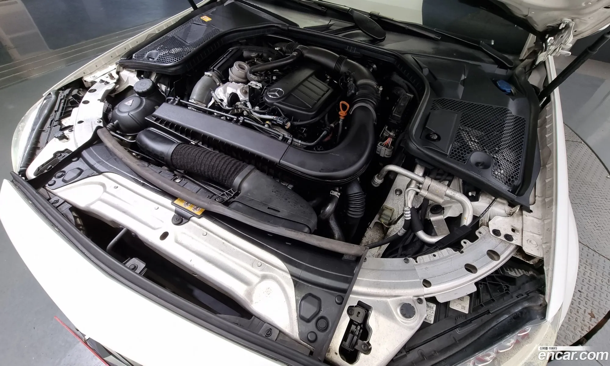Mercedes-Benz C-Klasse Iv W205 C200 D 2016 - фотография 17092109