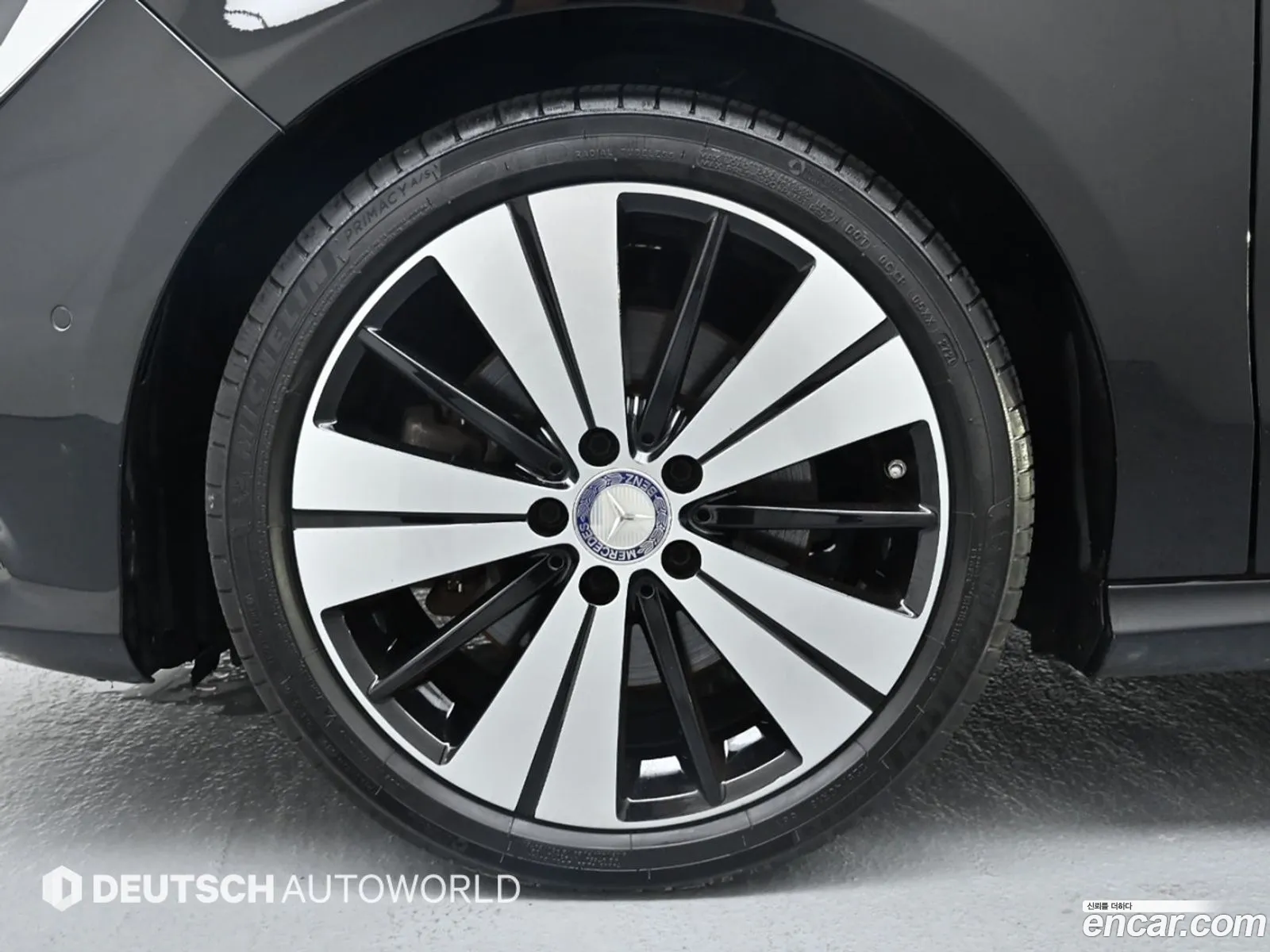 Mercedes-Benz Cla-Klasse I C117 X117 Cla45 Amg 4Matic 2017 - фотография 17071875