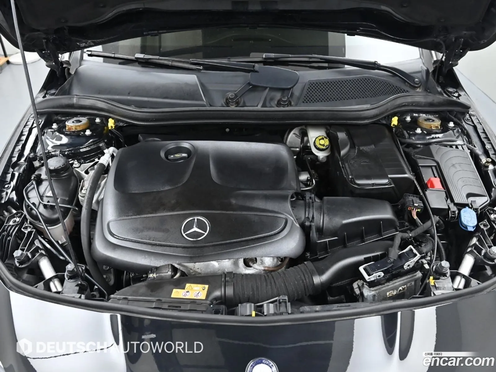Mercedes-Benz Cla-Klasse I C117 X117 Cla45 Amg 4Matic 2017 - фотография 17071876