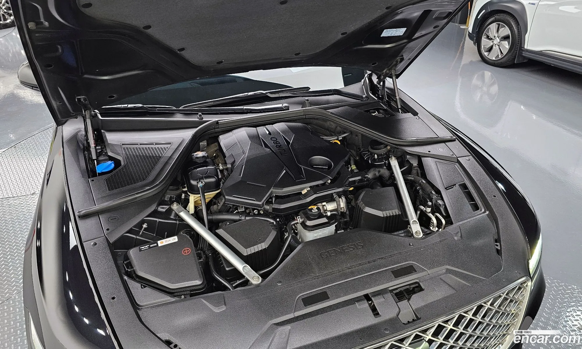 Genesis G80 Rg3 Gasoline 35 Turbo Awd - фотография 1712209