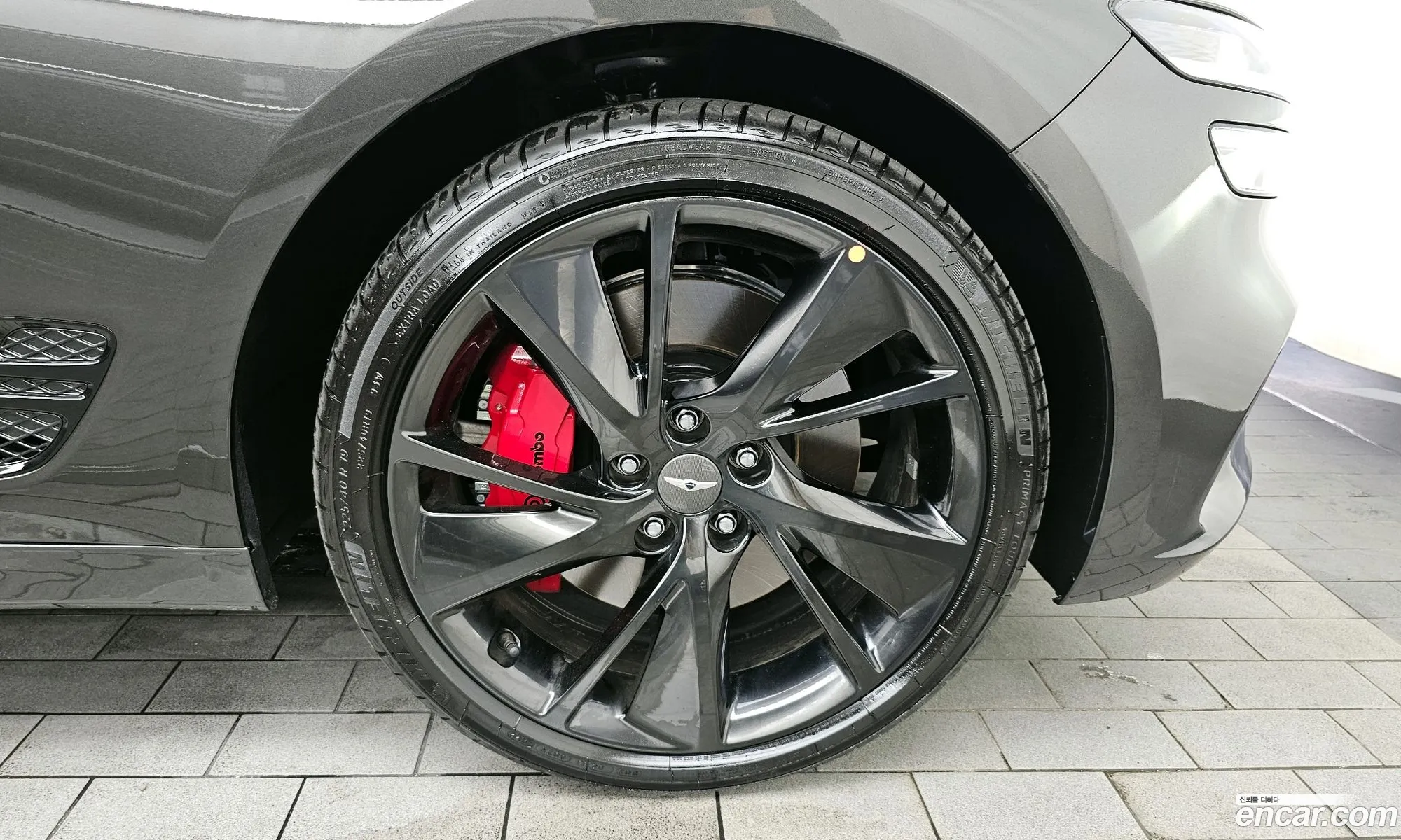 Genesis G70 Gasoline 20T 4Wd 2023 - фотография 1722639