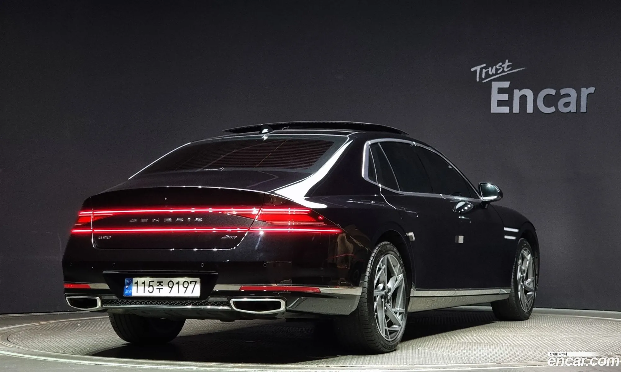 Genesis G90 Gasoline 35 Turbo Awd 2023 - фотография 1737727