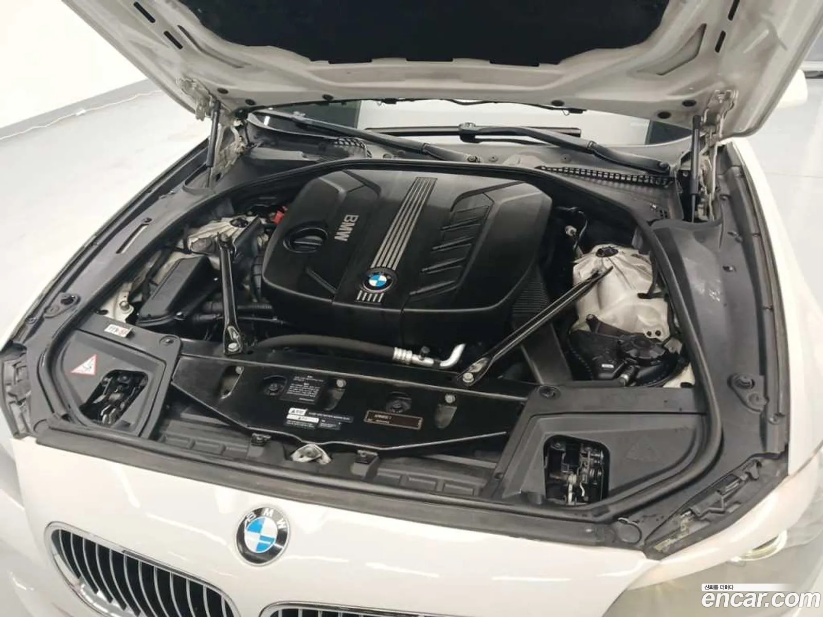 BMW 5Er Vi F10F11F07 520D 2011 - фотография 13107840