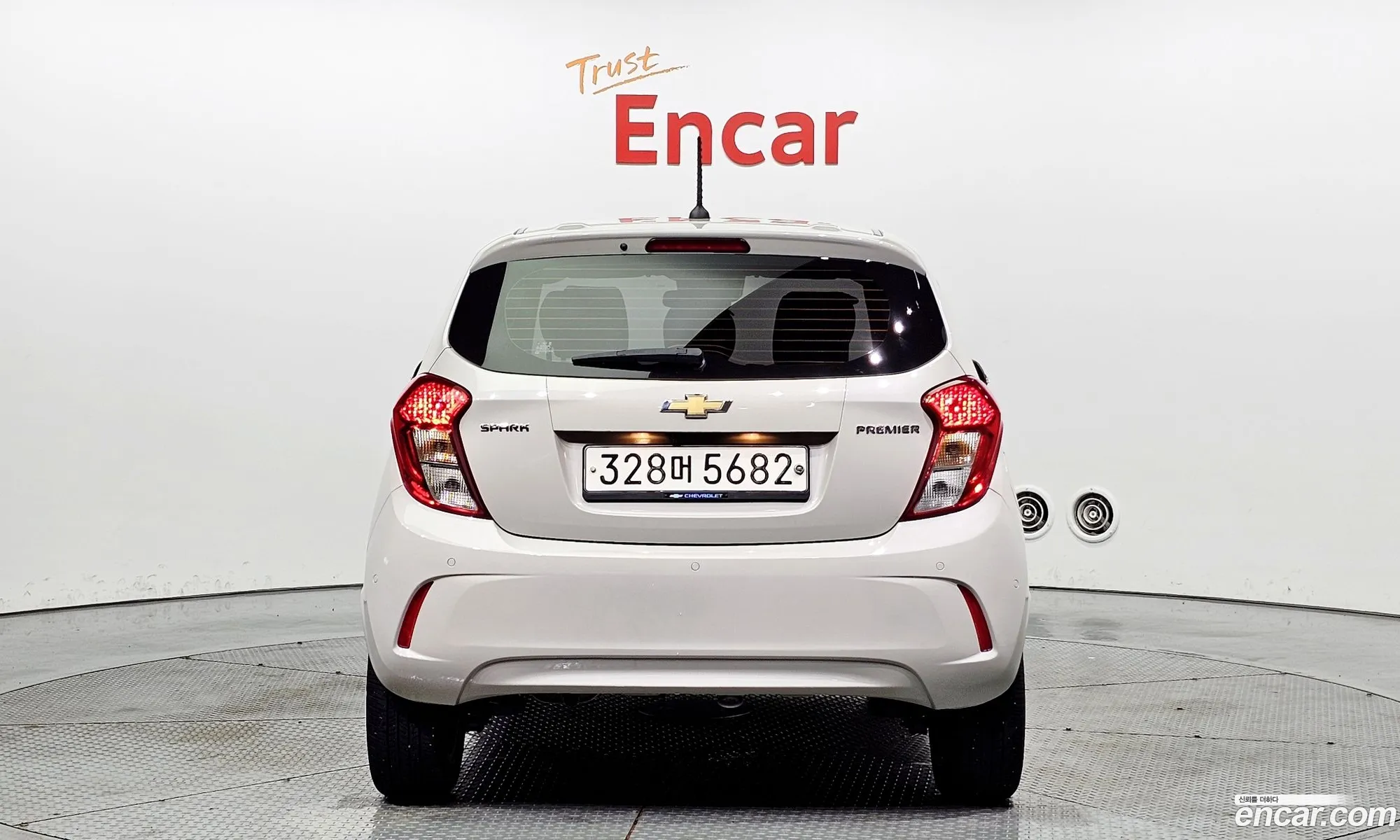 Chevrolet Spark Iii M300 Premier 2021 - фотография 17824118