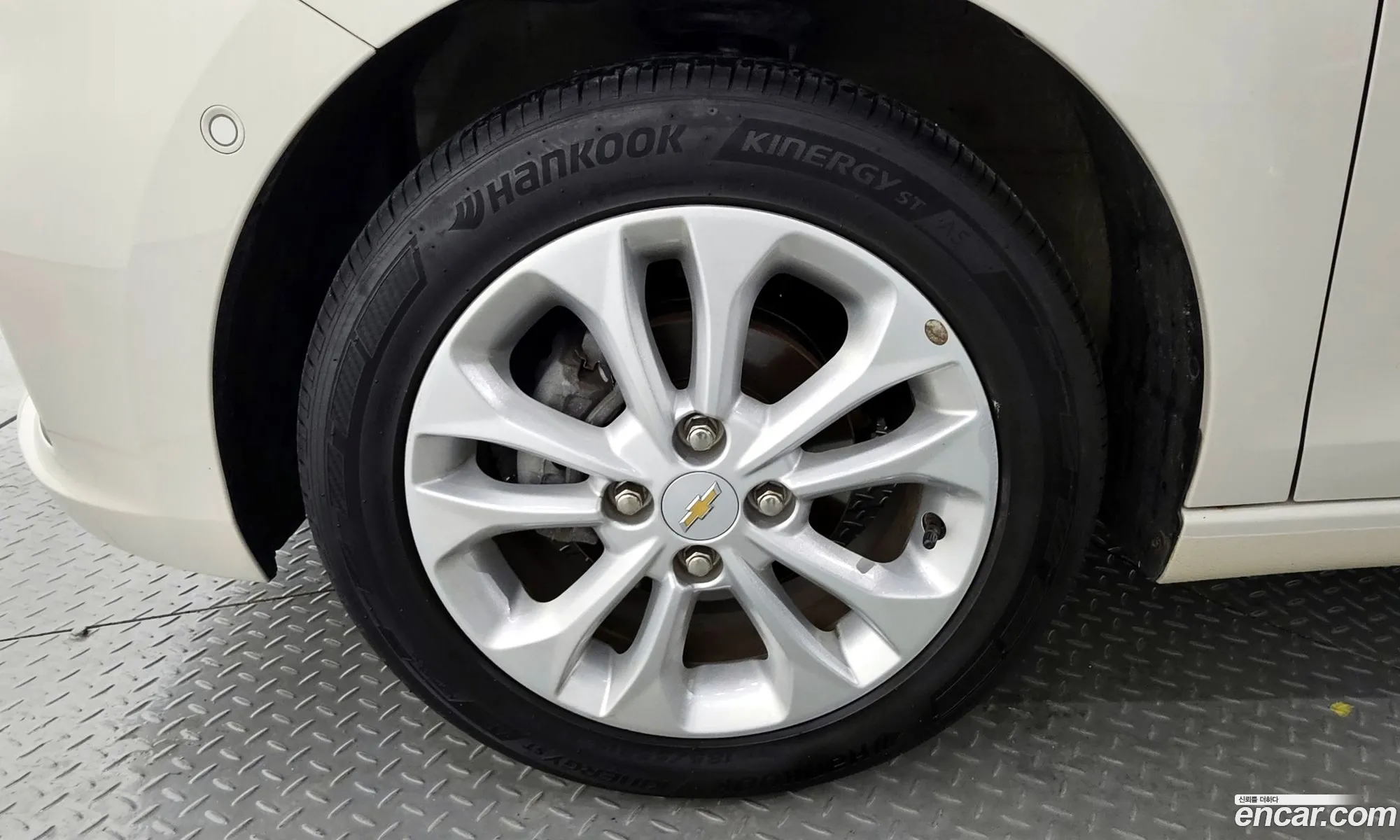 Chevrolet Spark Iii M300 Premier 2021 - фотография 17824119