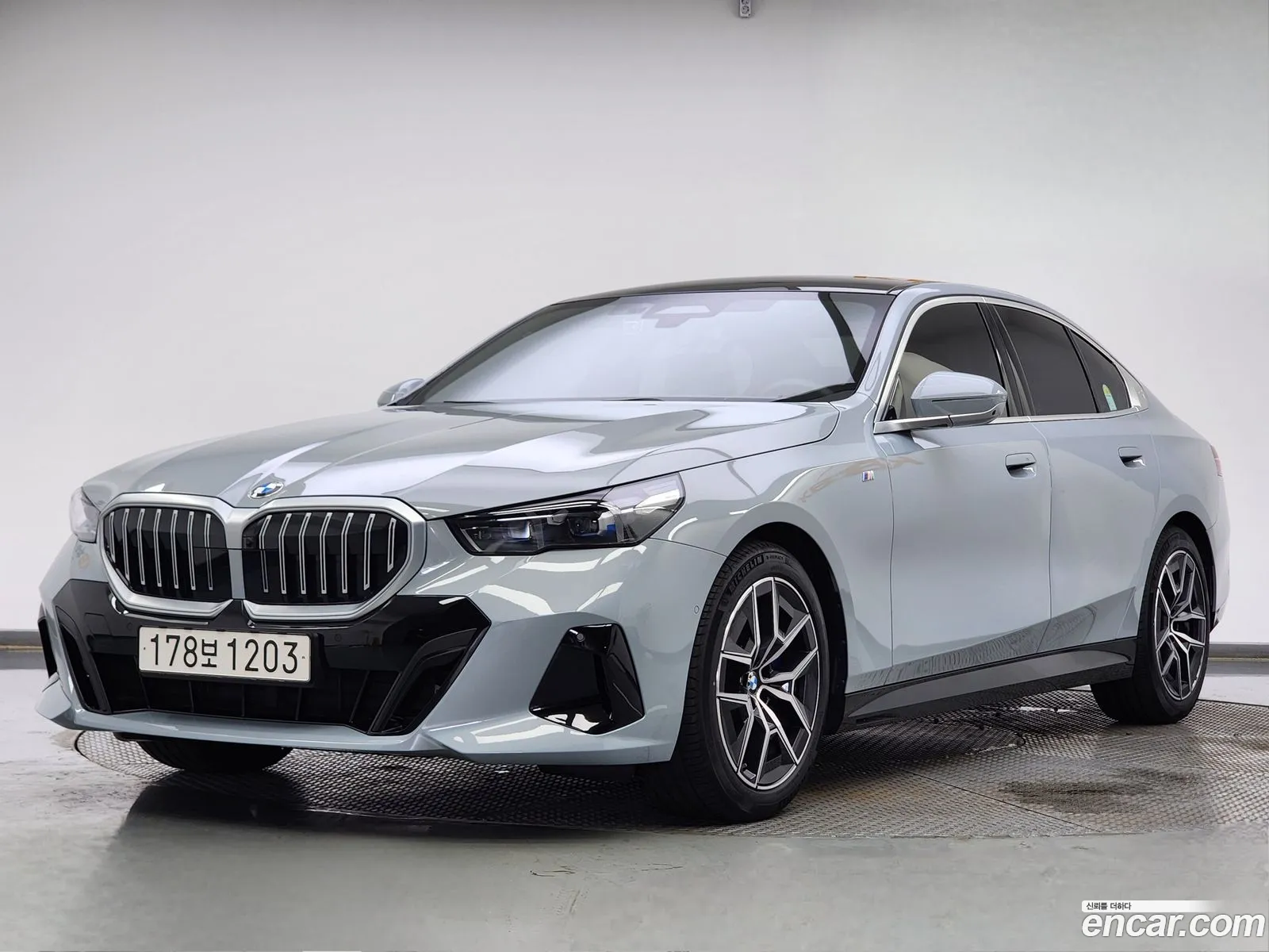 BMW 5Er 520I M Sports 2024 - фотография 1029513