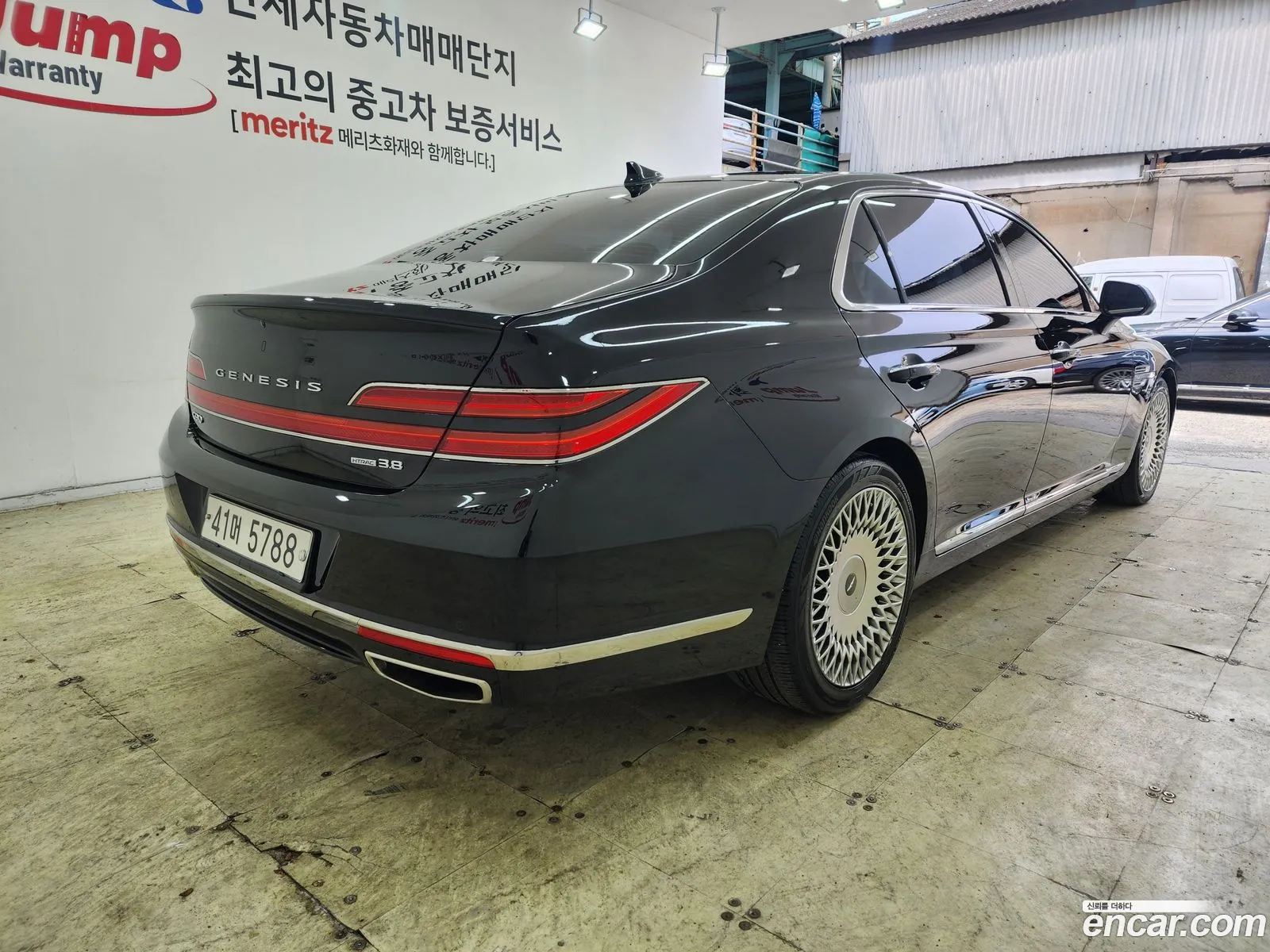 Genesis G90 I 38 Awd 2019 - фотография 1737669