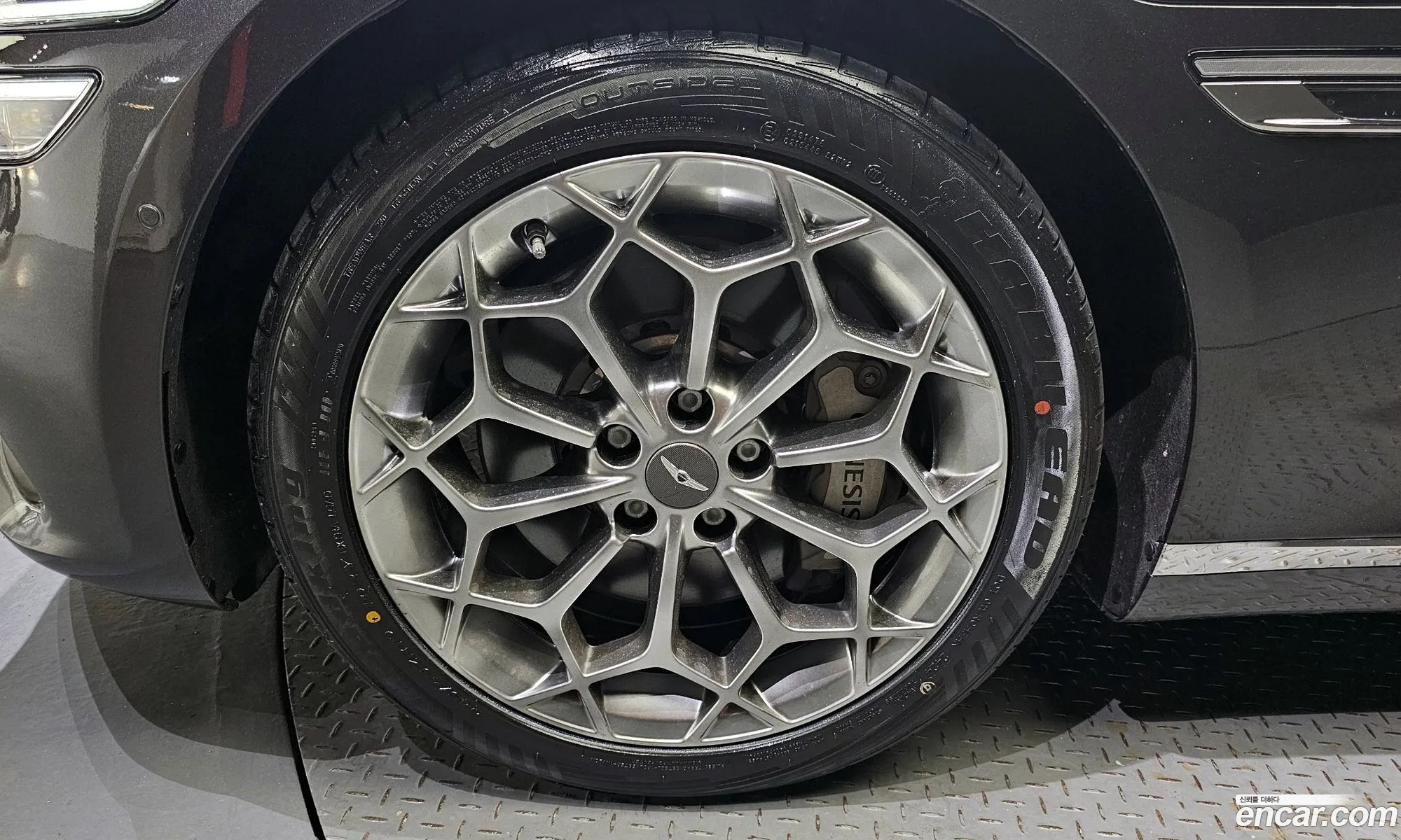 Genesis G80 Rg3 Gasoline 25 Turbo Awd - фотография 1737742