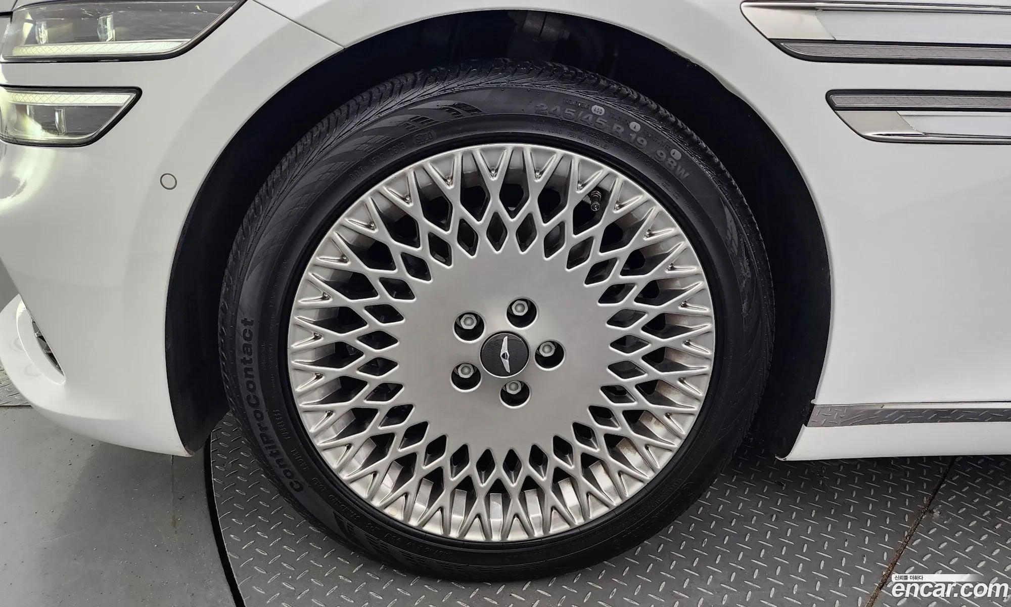Genesis G80 Gasoline 25 Turbo 2Wd 2021 - фотография 1748236