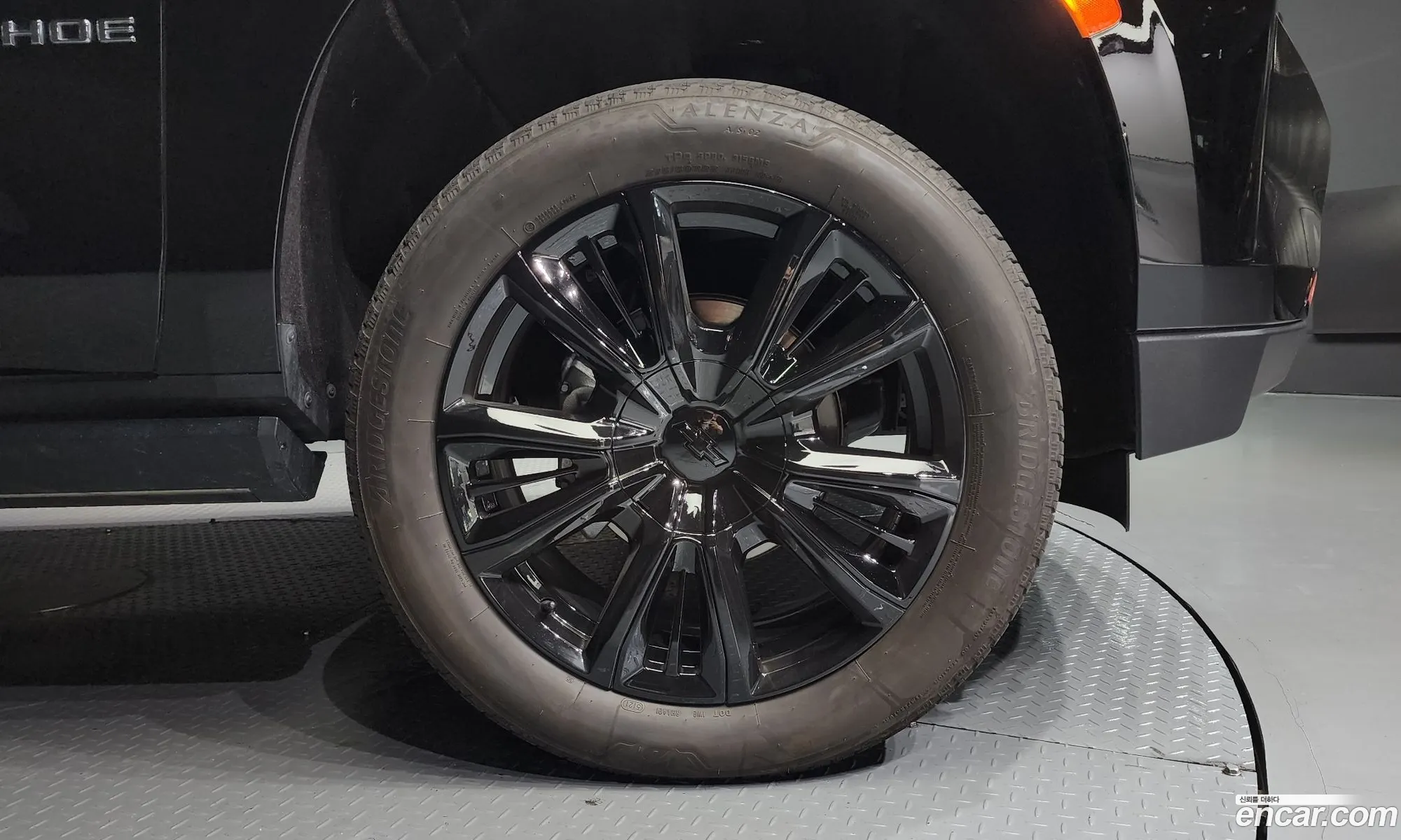 Chevrolet Tahoe V 62 High Country 4Wd 2022 - фотография 17835004