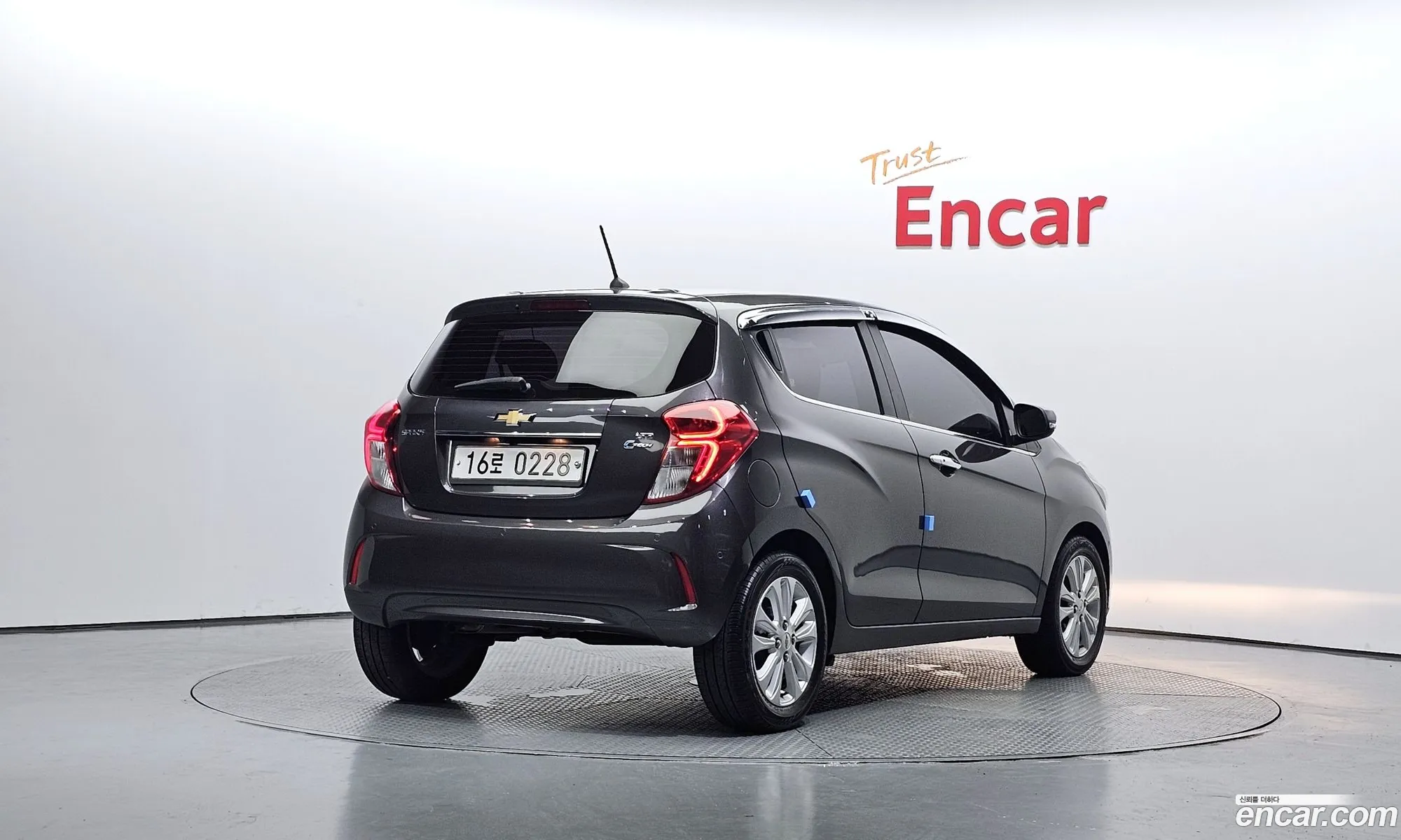 Chevrolet Spark Ltz 2016 - фотография 17834732