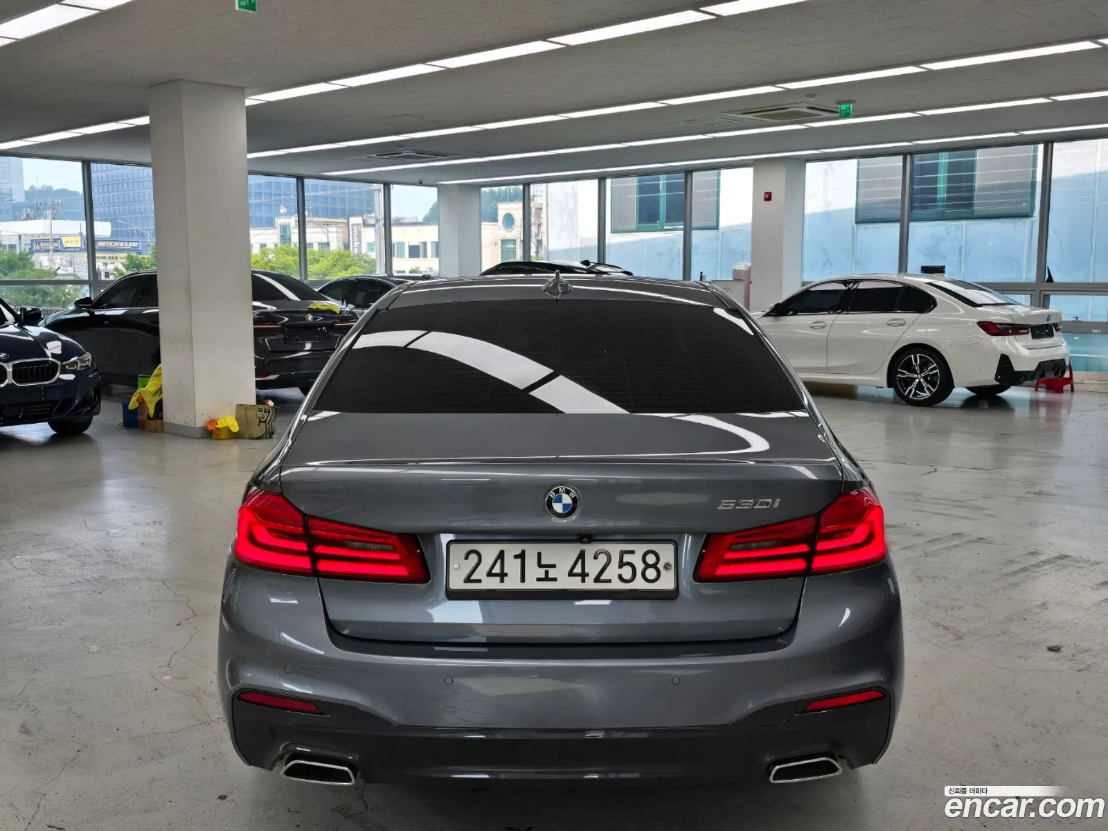 BMW 5 Series G30 530I M Sports Plus - фотография 8744653