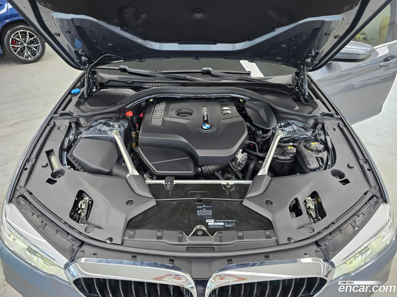 BMW 5 Series G30 530I M Sports Plus - фотография 8744655