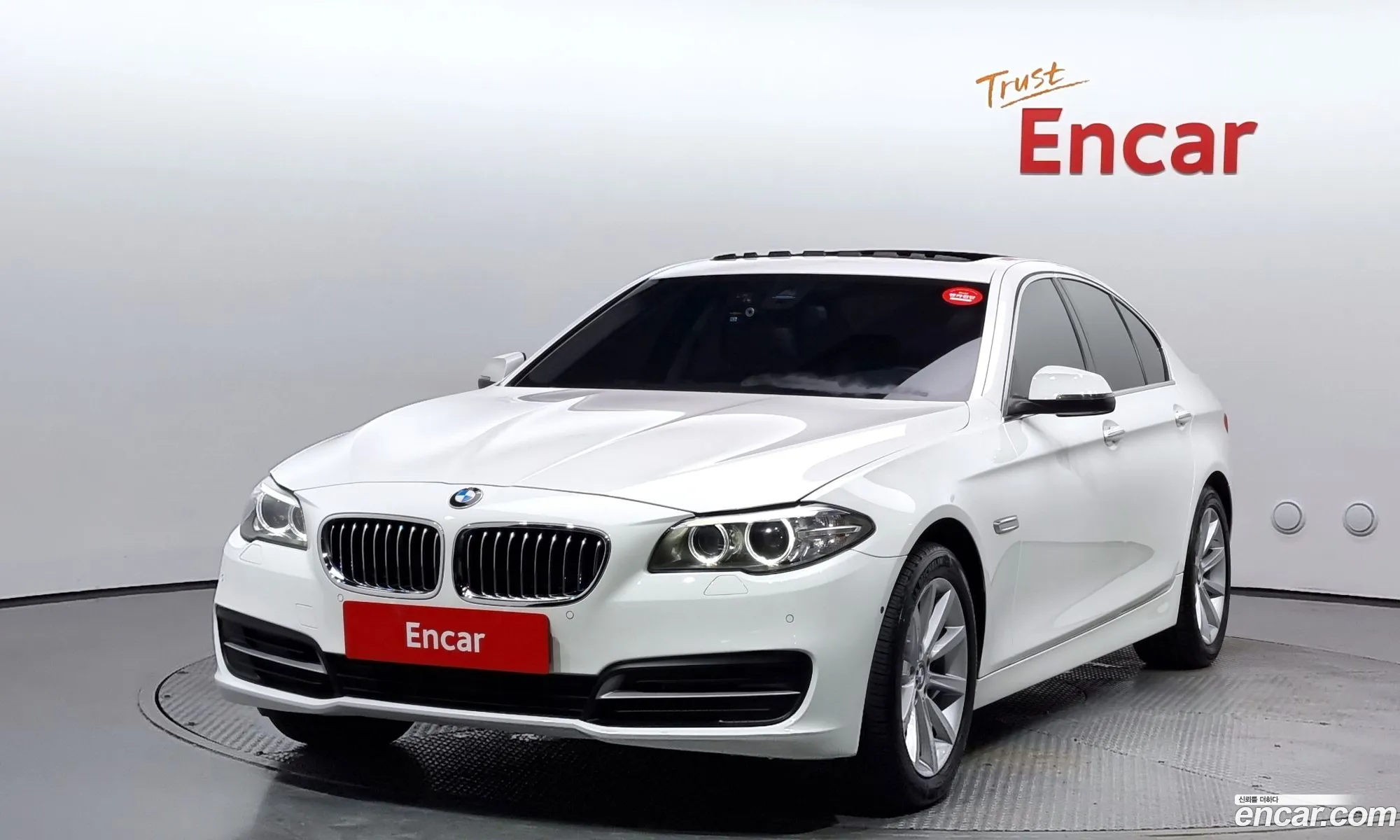 BMW 5Er Vi F10F11F07 528I xDrive 2015 - фотография 1020076