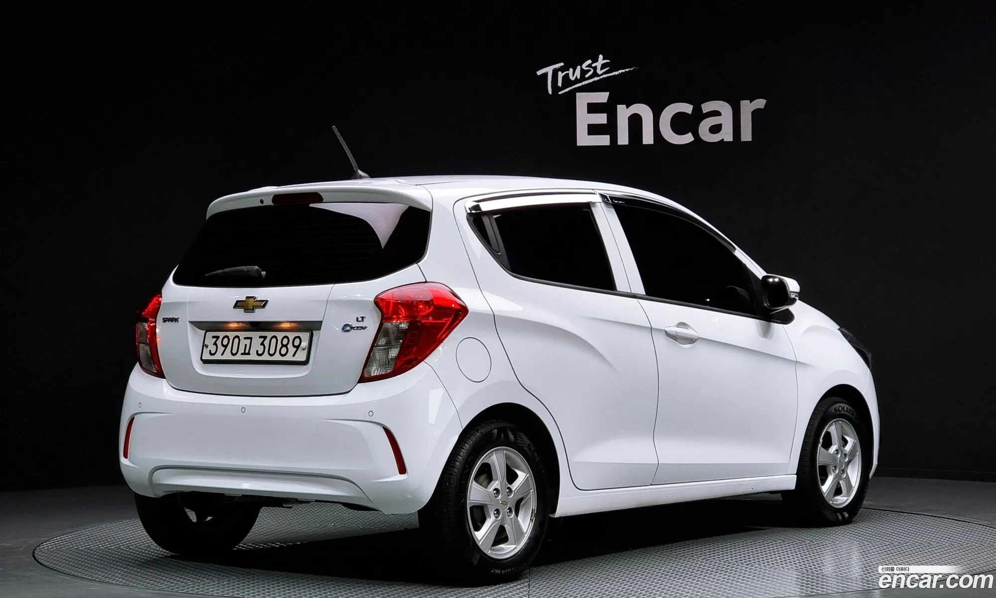 Chevrolet Spark Iv Lt 2017 - фотография 17834671