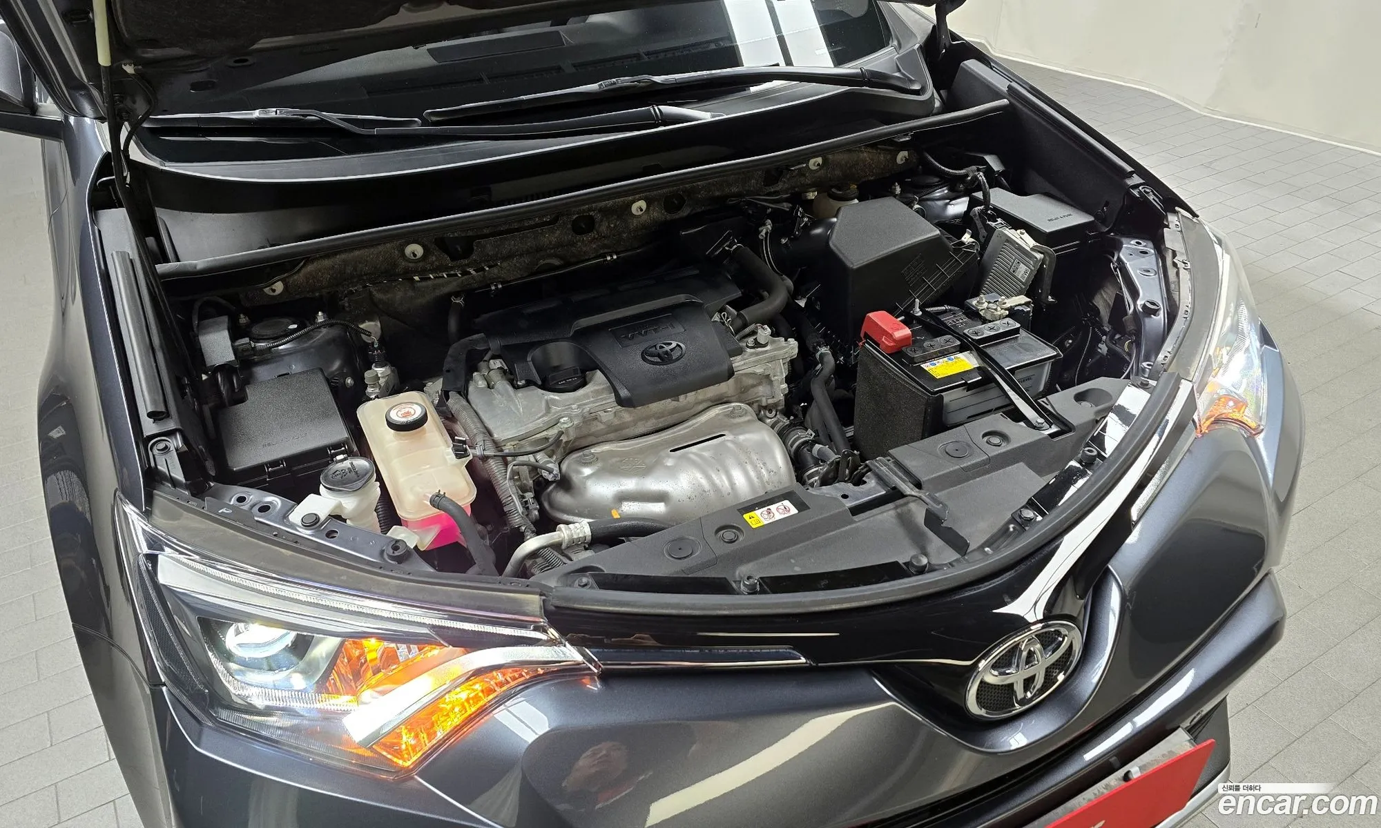 Toyota Rav 4 25 2Wd 2018 - фотография 14852059