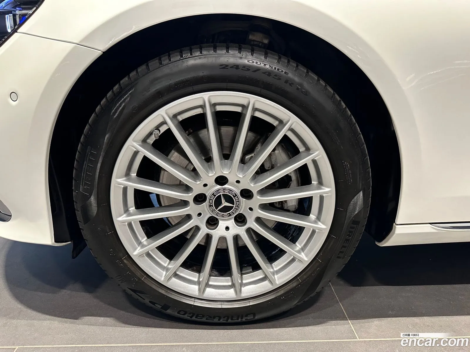 Mercedes-Benz E-Klasse E250 Exclusive 2023 - фотография 17451774