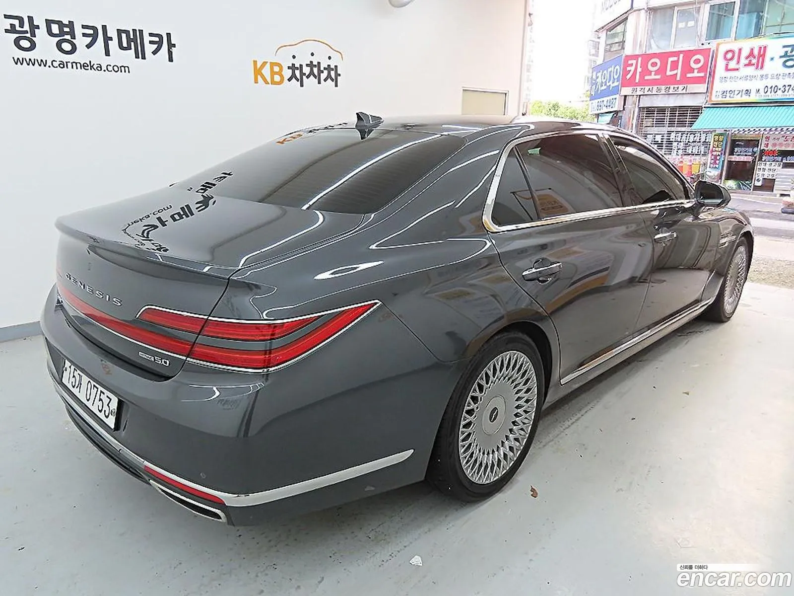 Genesis G90 I 50 Awd 2019 - фотография 1770495