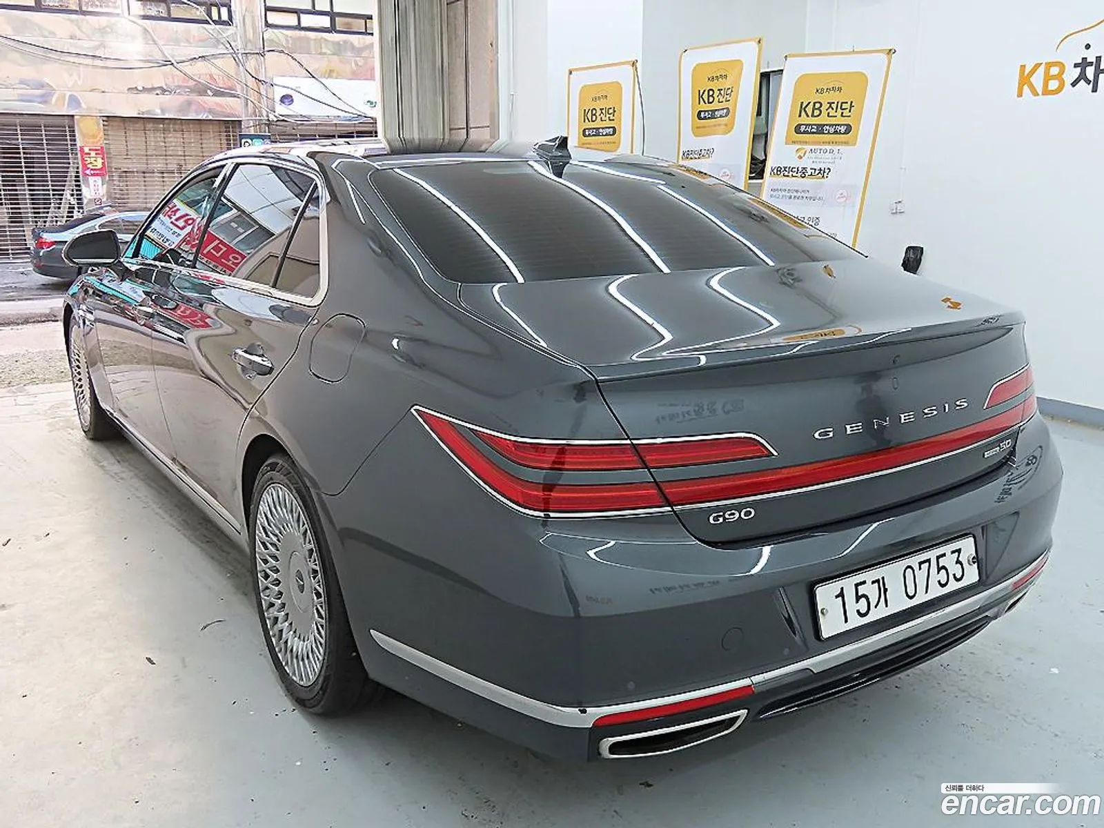 Genesis G90 I 50 Awd 2019 - фотография 1770497