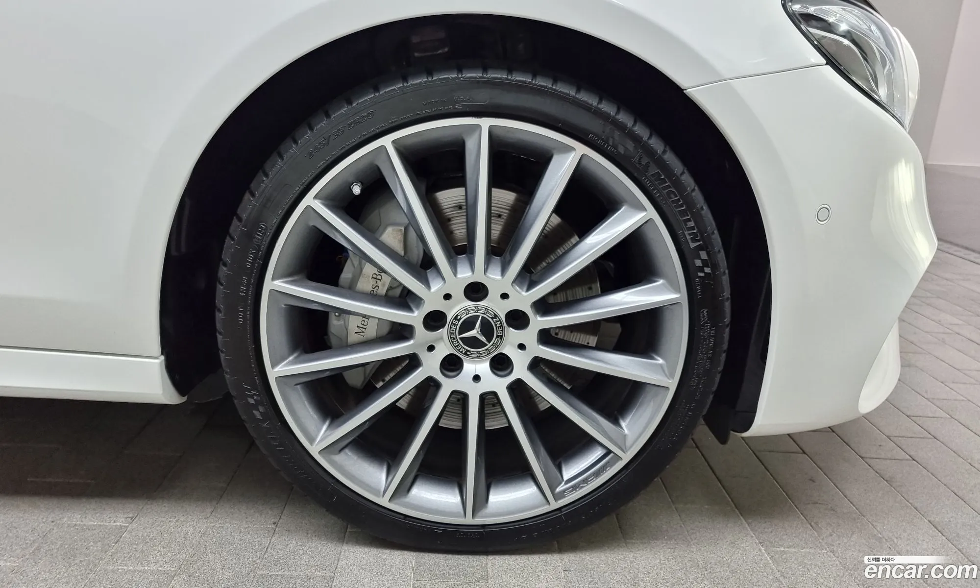 Mercedes-Benz E-Klasse V W213 S213 C238 E350 4Matic Amg Line 2020 - фотография 16761167