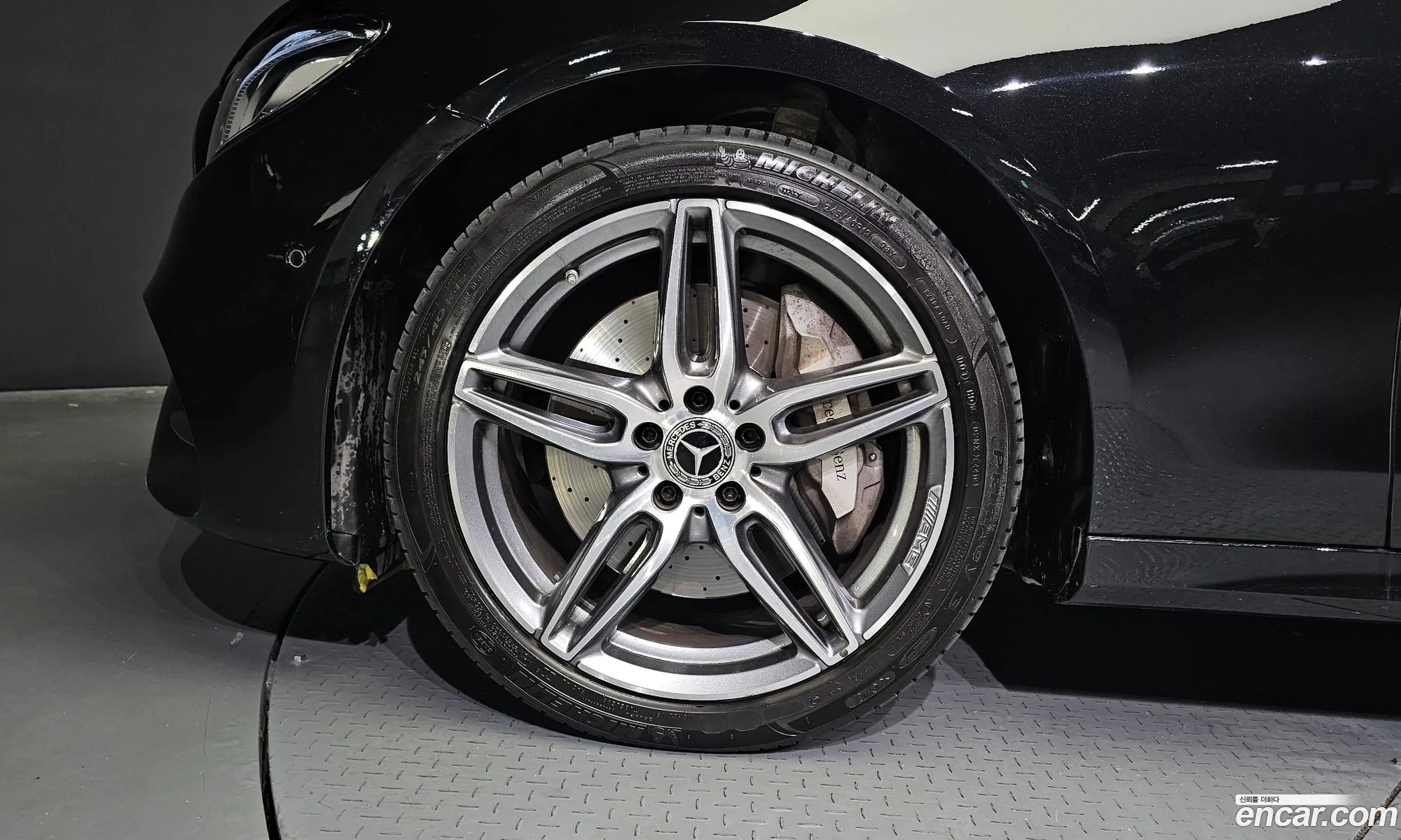 Mercedes-Benz E-Klasse V W213 S213 C238 E300 4Matic Amg Line 2020 - фотография 16761143