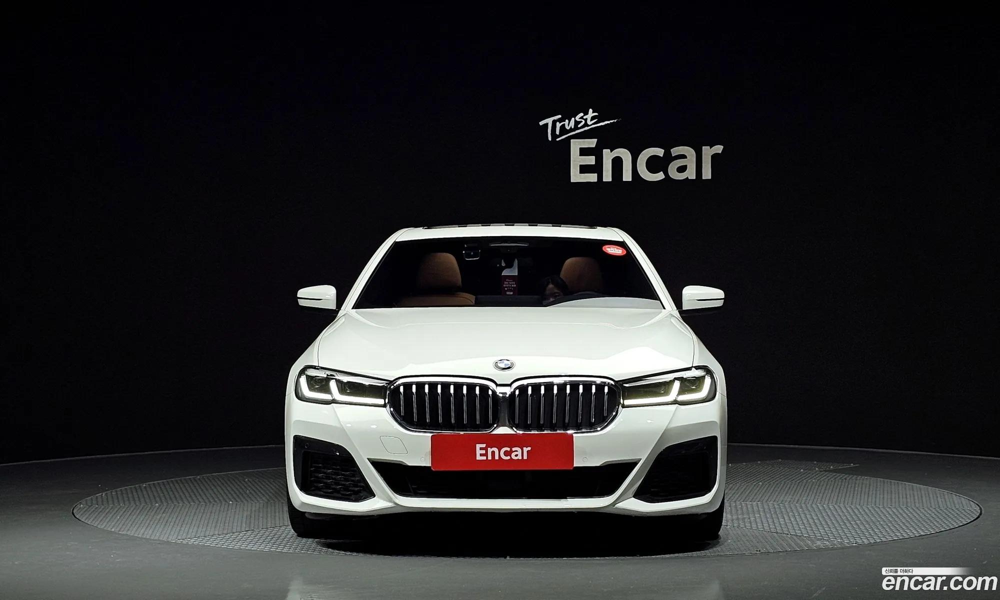 BMW 5 Series G30 520I M Sports - фотография 17320402