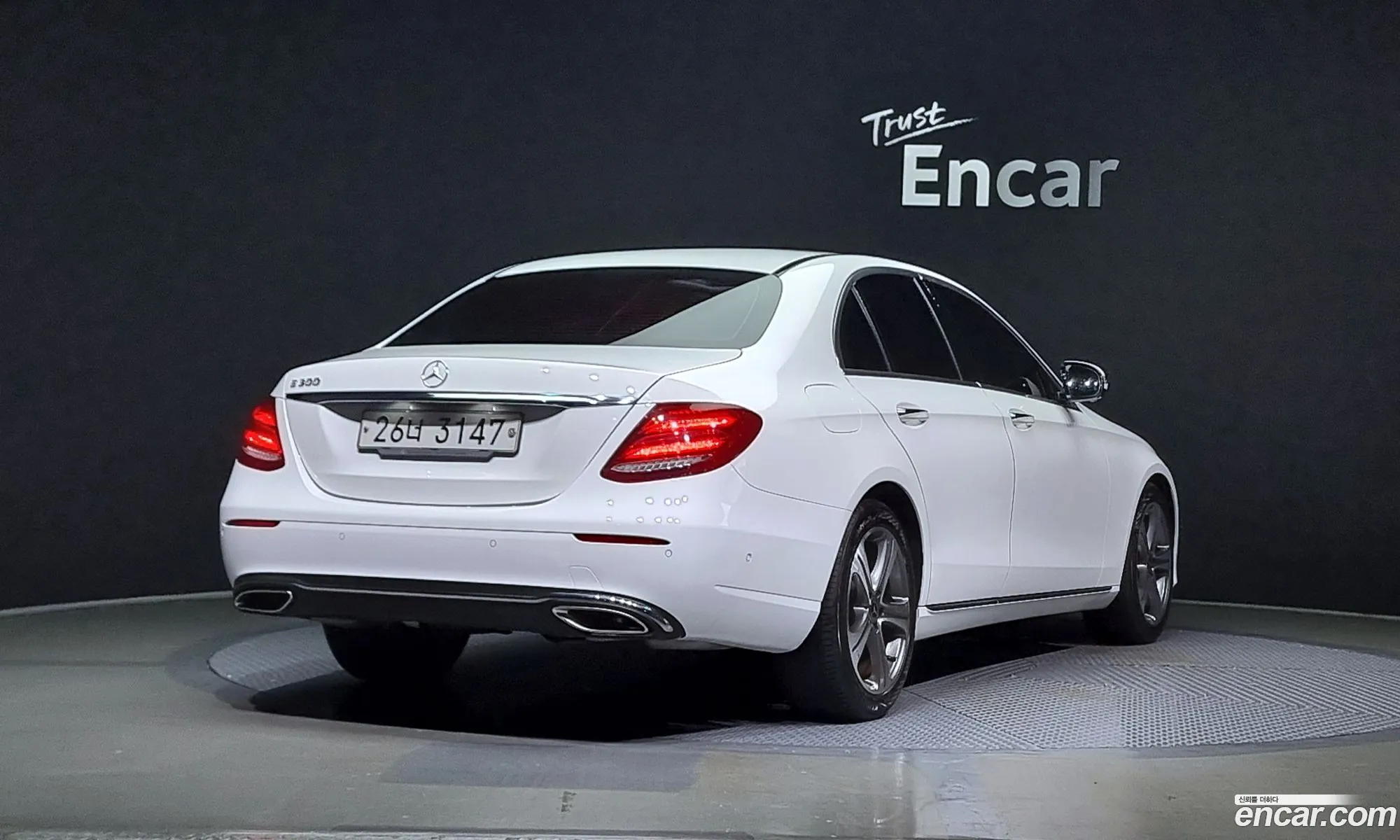 Mercedes-Benz E-Klasse V W213 S213 C238 E300 Avantgarde 2018 - фотография 16761103