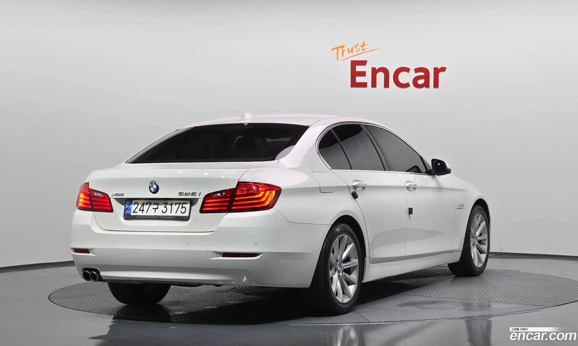 BMW 5Er Vi F10F11F07 528I xDrive 2014 - фотография 1020064