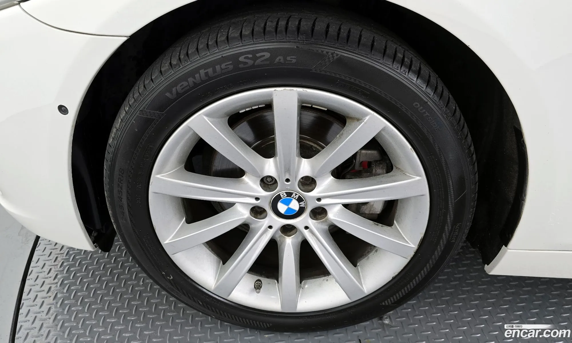 BMW 5Er Vi F10F11F07 528I xDrive 2014 - фотография 1020067