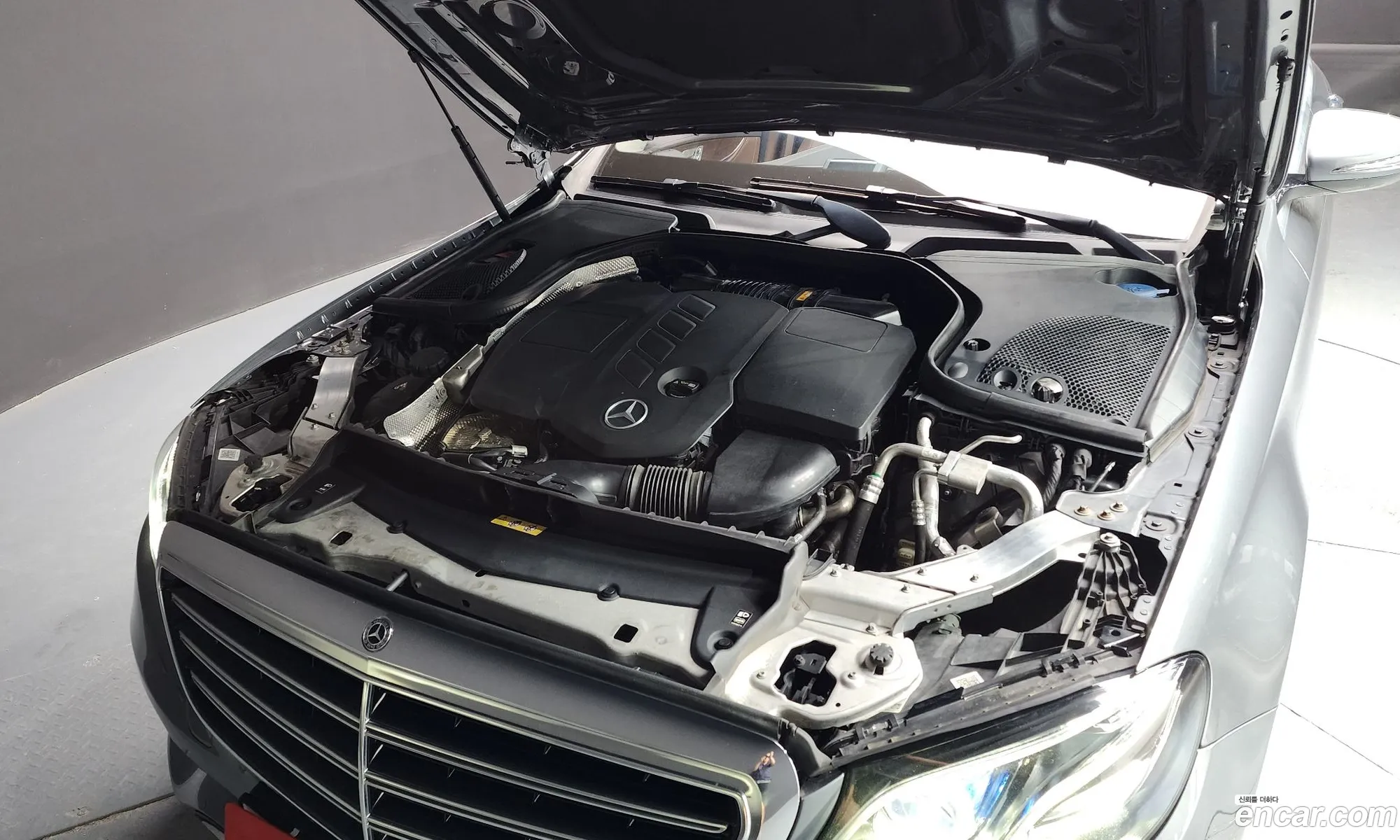 Mercedes-Benz E-Klasse V W213 S213 C238 E220D 4Matic Exclusive 2019 - фотография 17115253