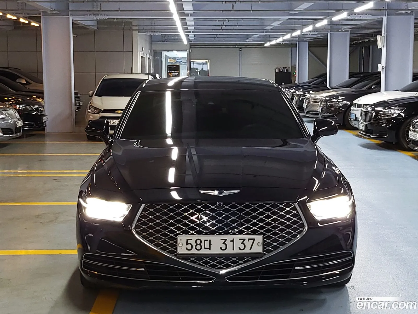 Genesis G90 I 50 Awd 2019 - фотография 1810506