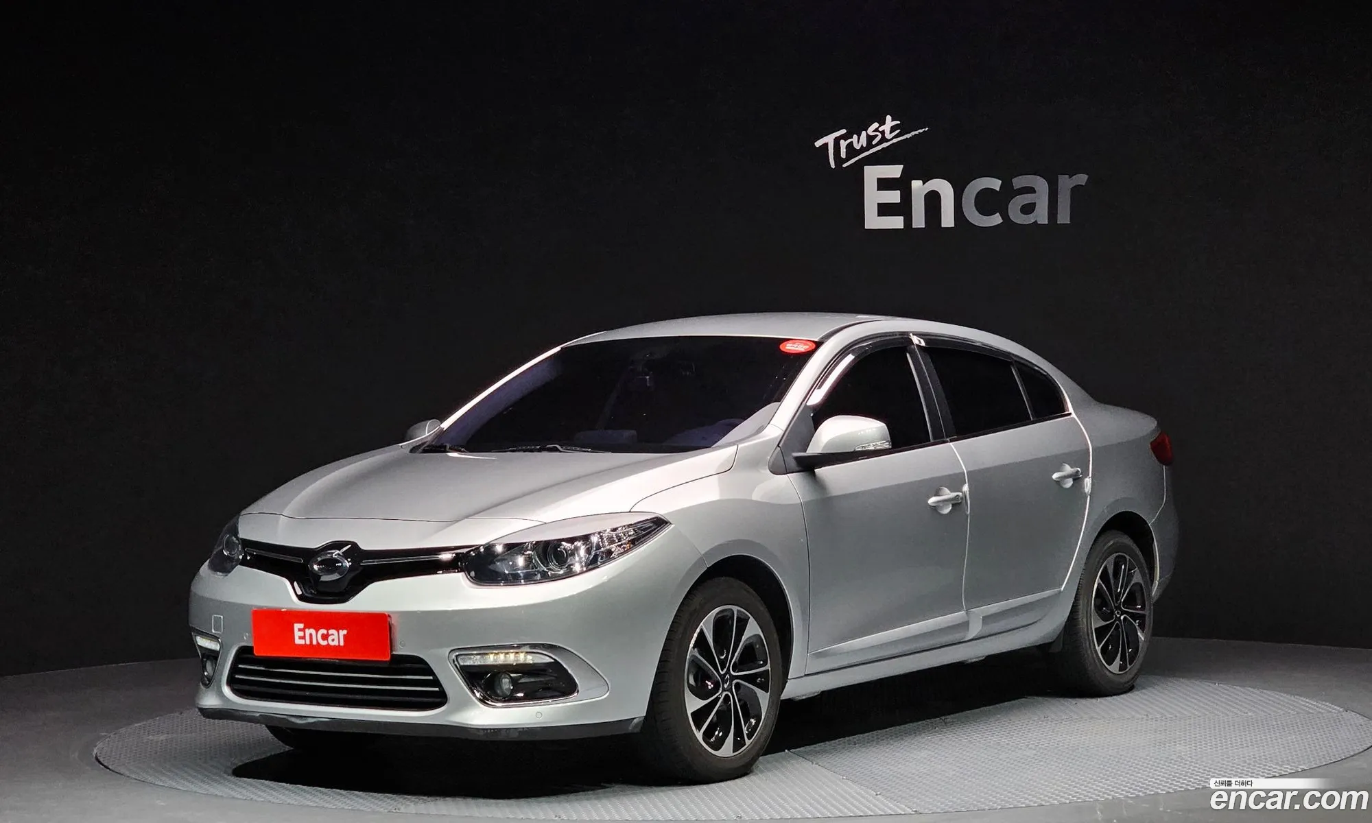 Renault Samsung Sm3 Re 2016 - фотография 12430988