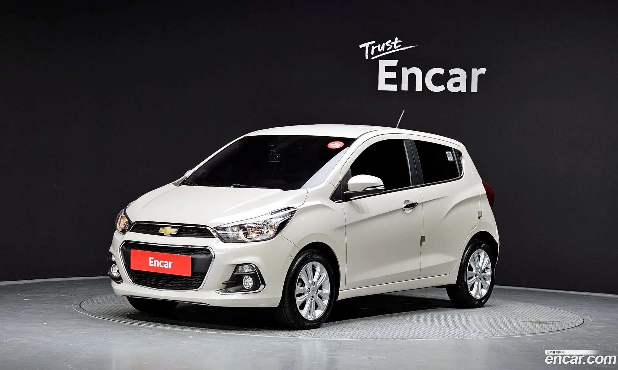 Chevrolet Spark Iv Ltz 2017 - фотография 17959494