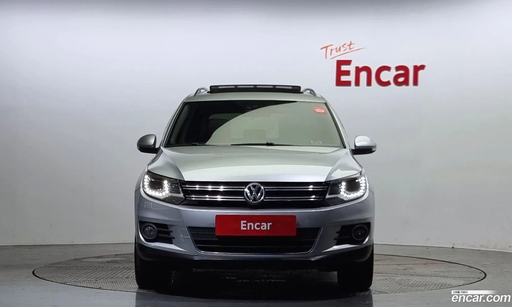 Volkswagen New Tiguan 20 Tdi Premium 5N - фотография 8551287