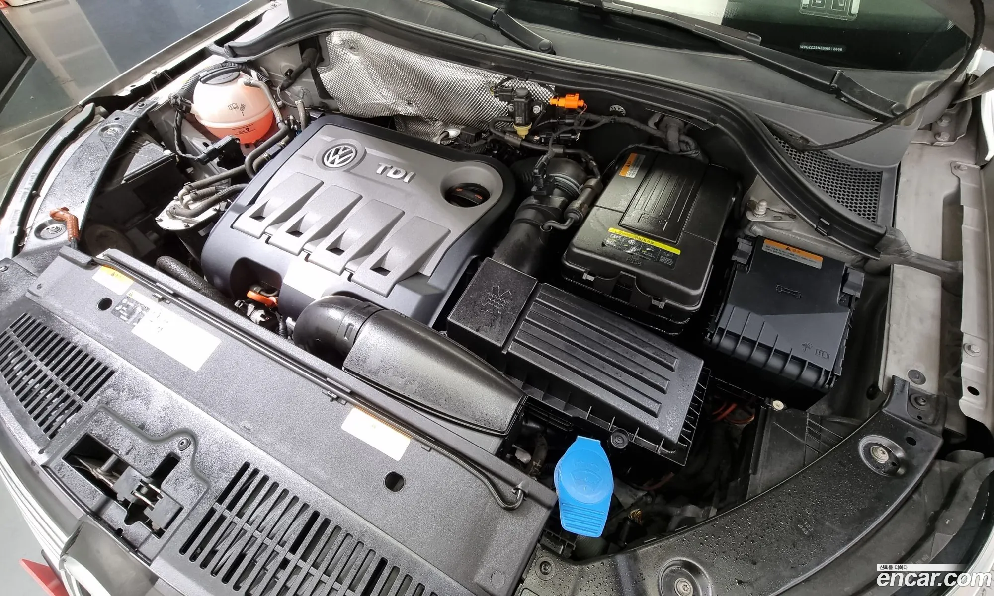 Volkswagen New Tiguan 20 Tdi Premium 5N - фотография 8551290