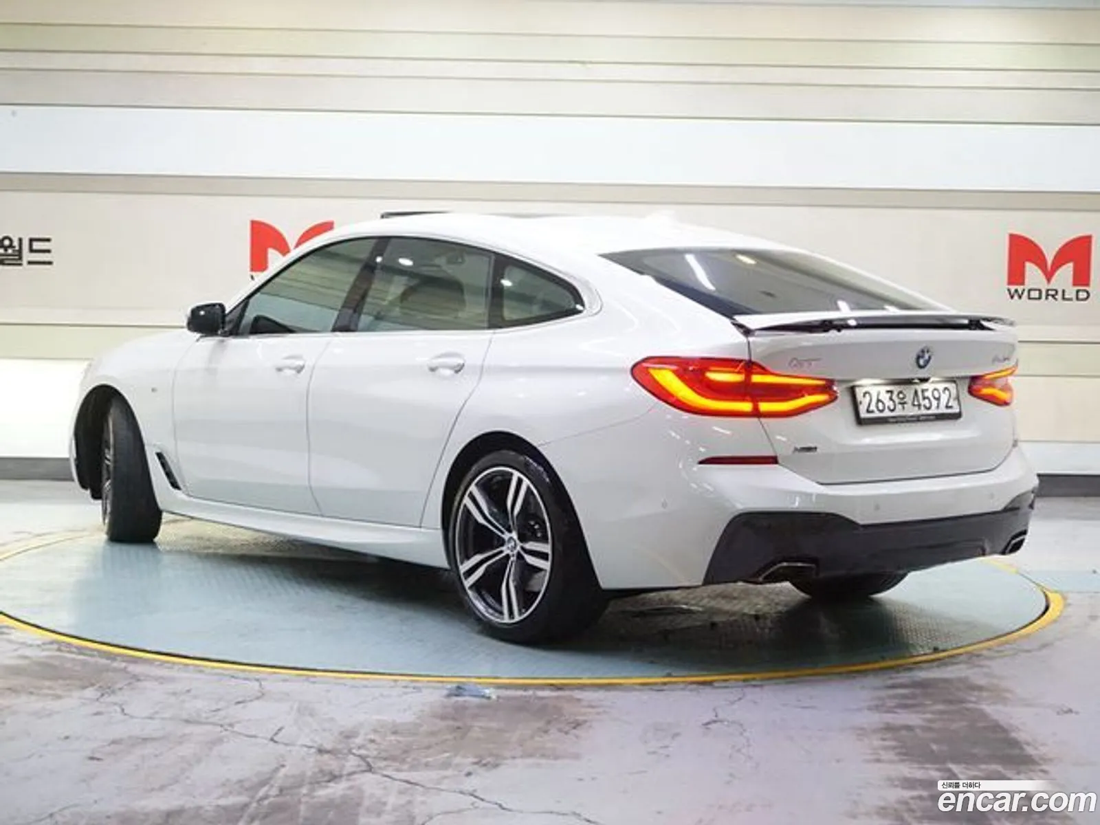 BMW 6 Series Gt G32 640I xDrive M Sports - фотография 6872882