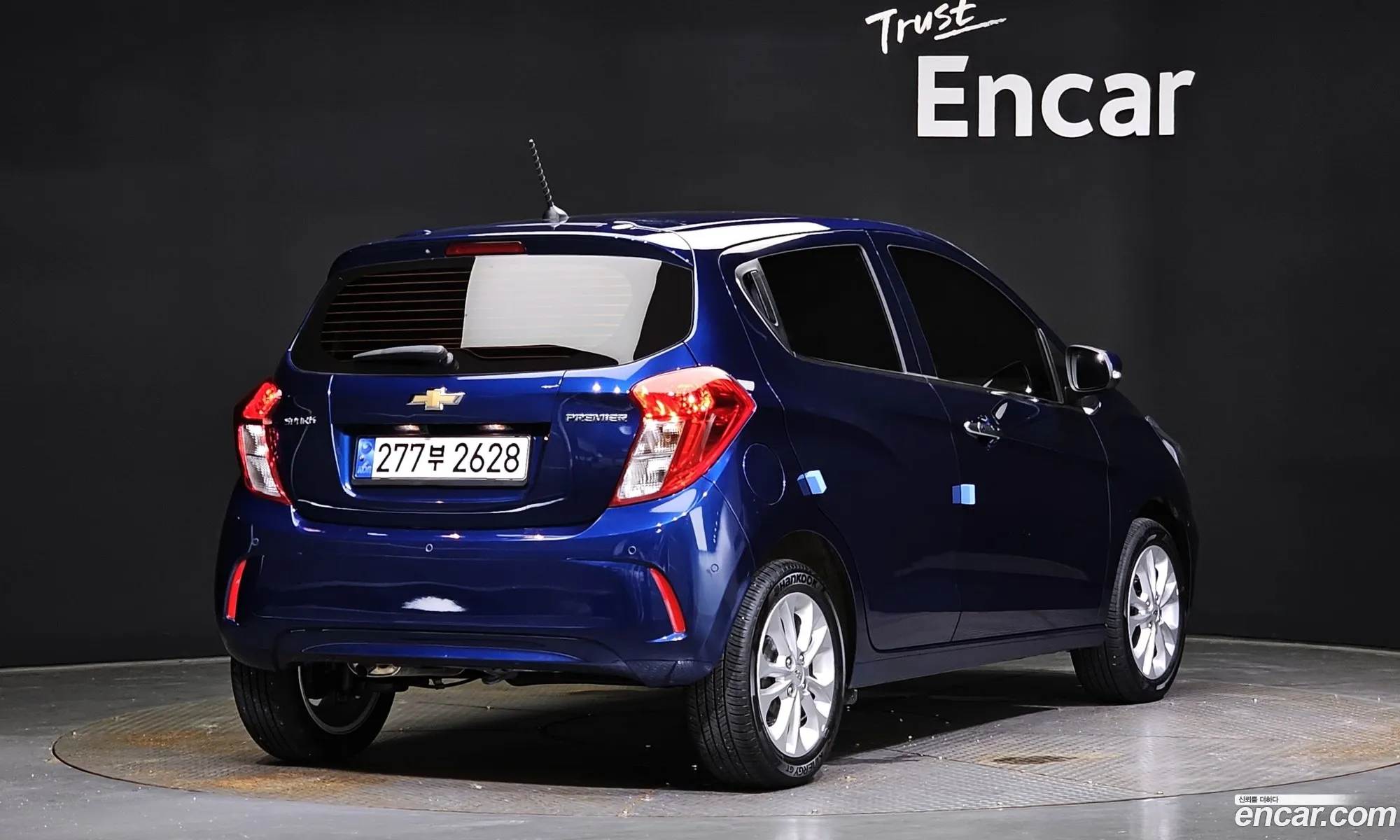 Chevrolet Spark Iii M300 Premier 2022 - фотография 18009940